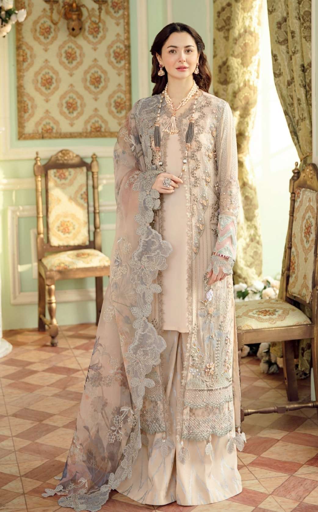 NURÉH THE SECRET GARDEN FORMALS -07