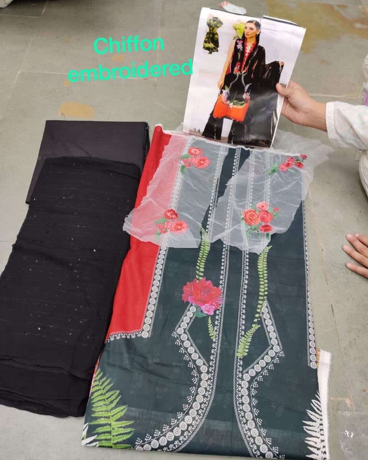 Sobia Vital Lawns - 03