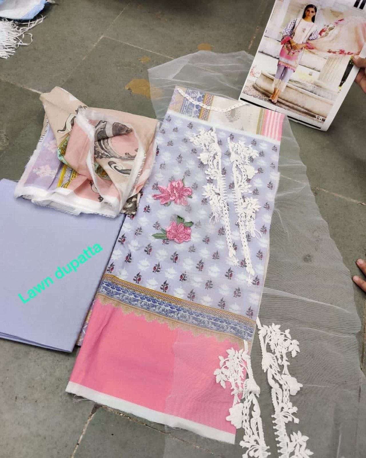 Sobia Vital Lawns - 04