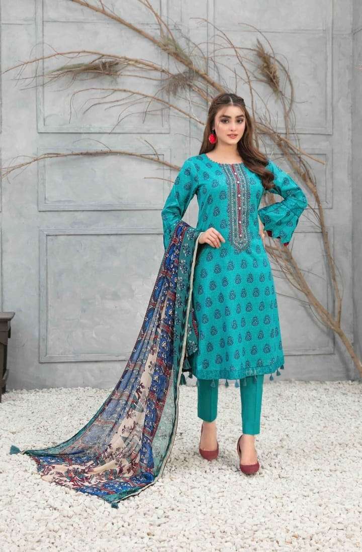  Devina By Amna Sohail - 10