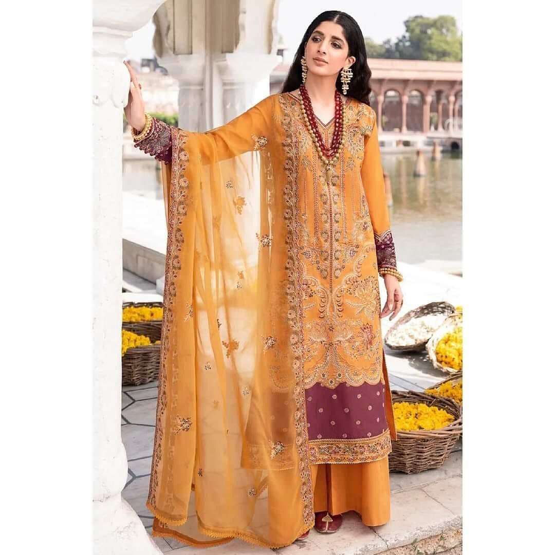 RAMSHA ANDAAZ Luxury Lawn Vol 5  - 06