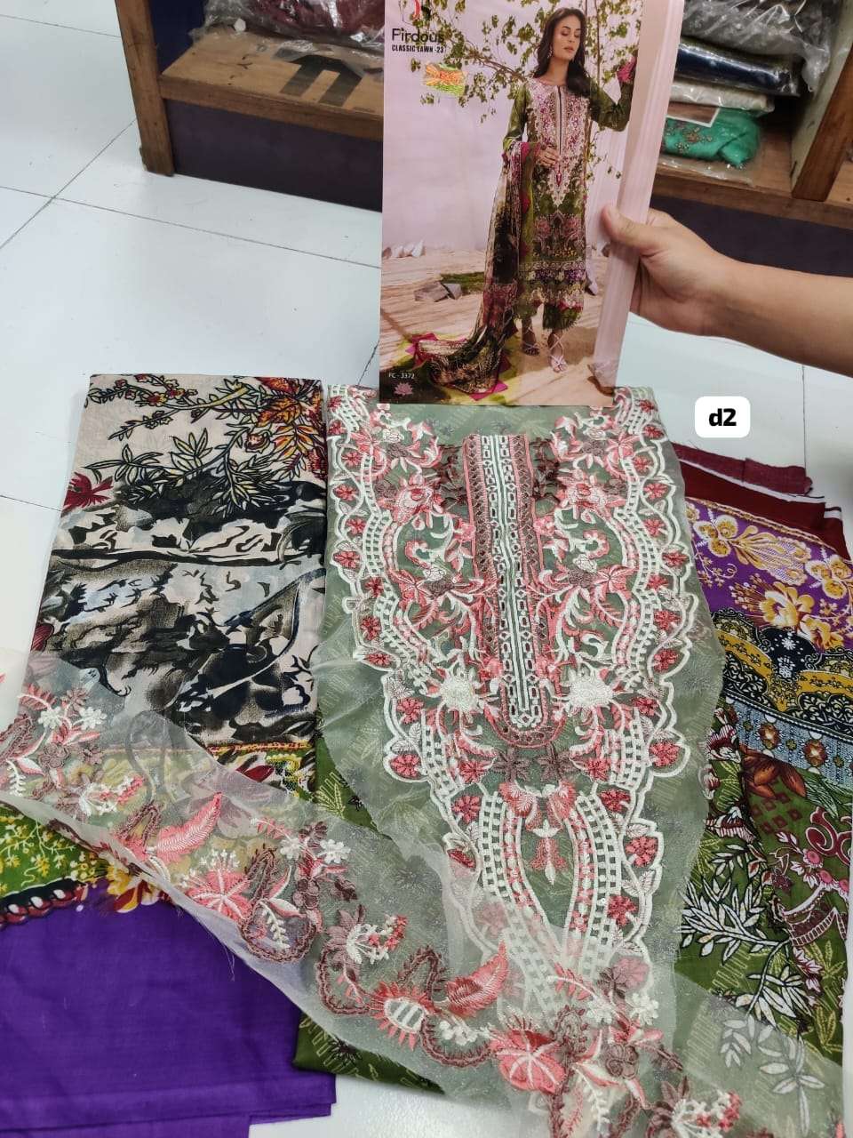 Firdous Classic Lawn 23 by Deepsy - 3372