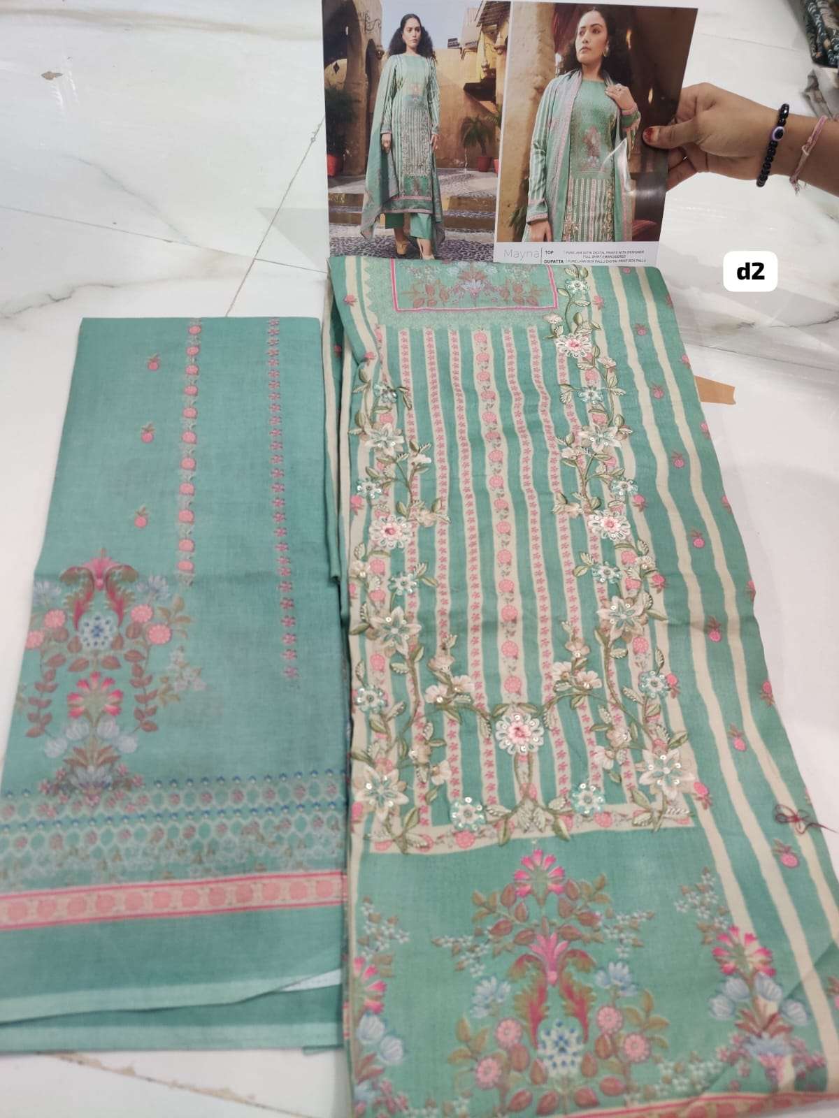 Mayna Open Pic by Mumtaz Arts-01