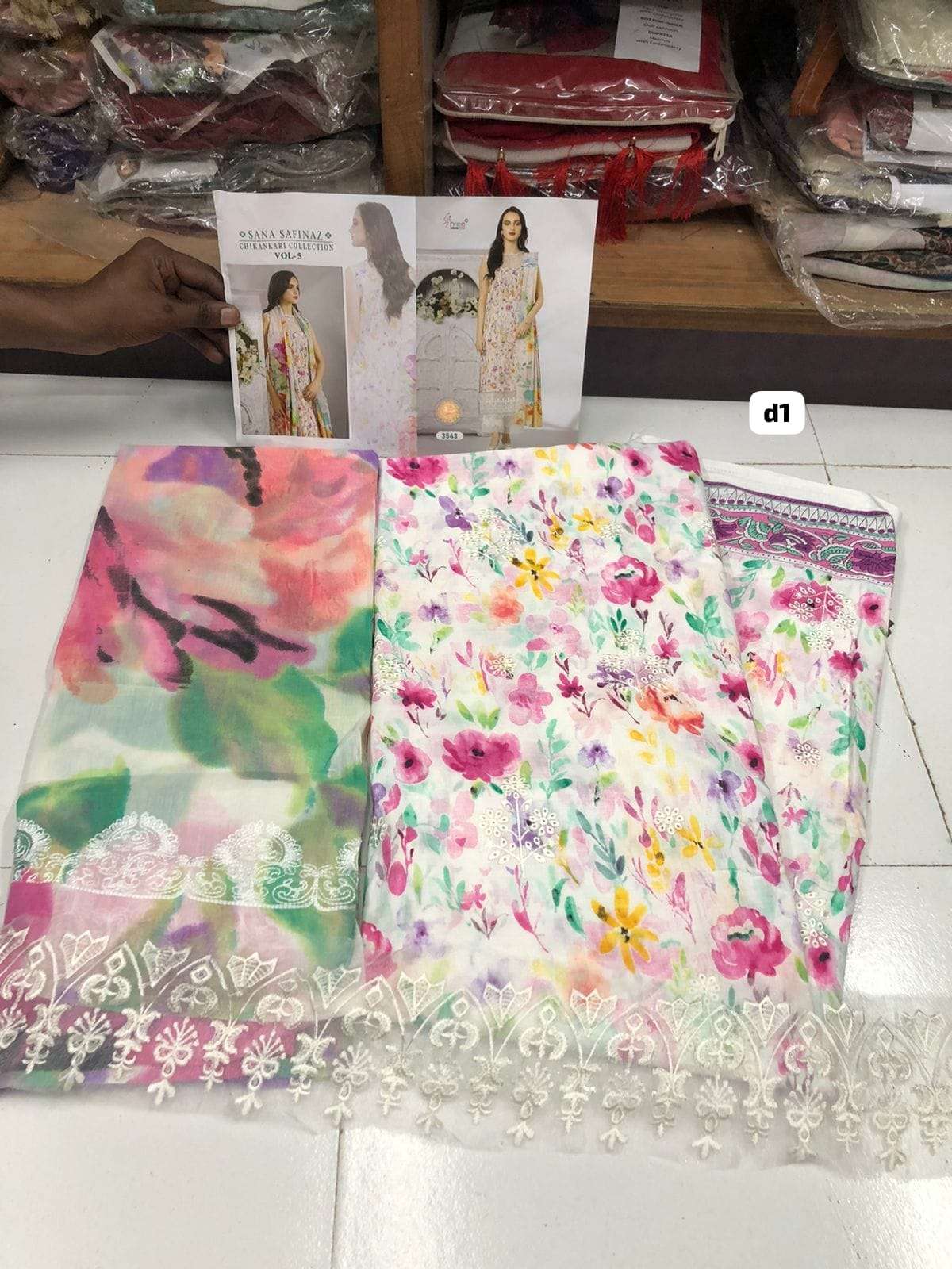 SANA SAFINAZ Vol-05 Open Pic by Shree-11