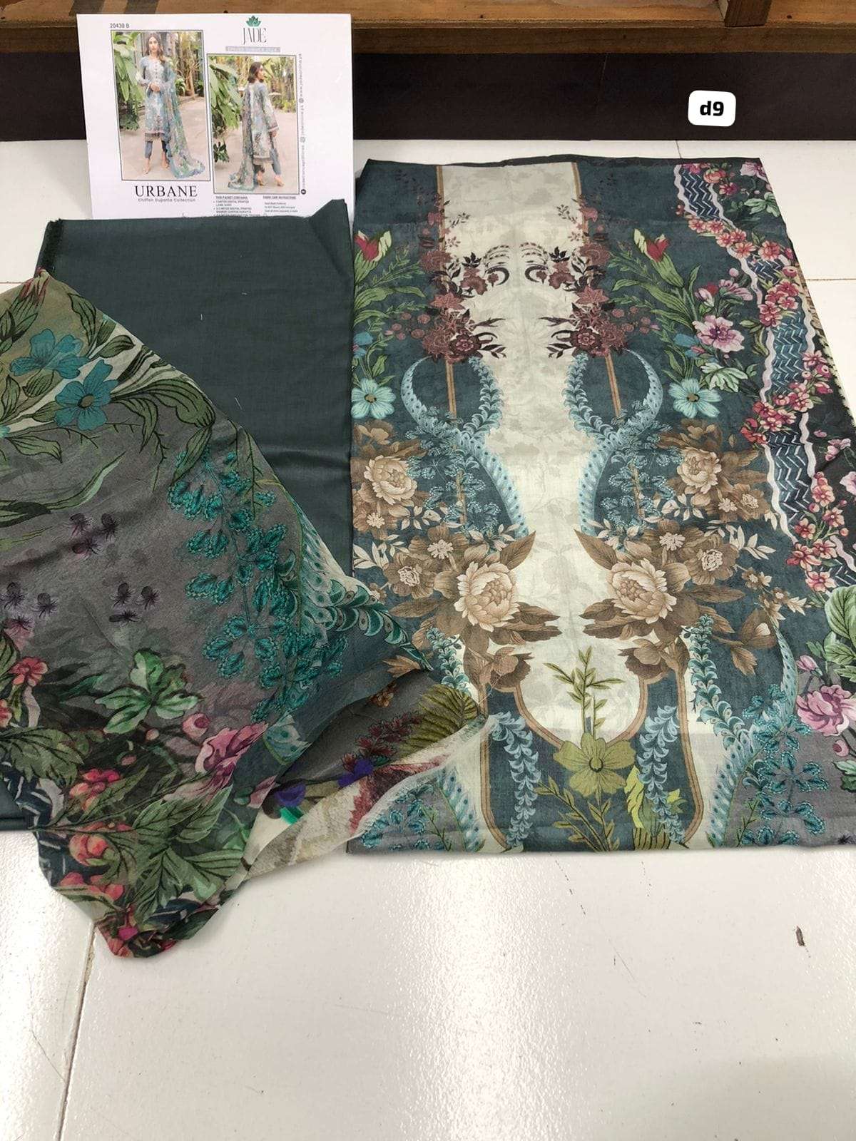 Urbane printed lawn Open Pic by jade-09