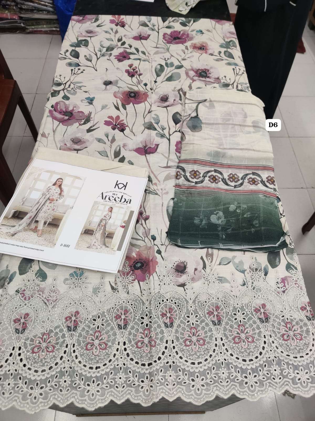 AREEBA BY TAWAKKAL-04