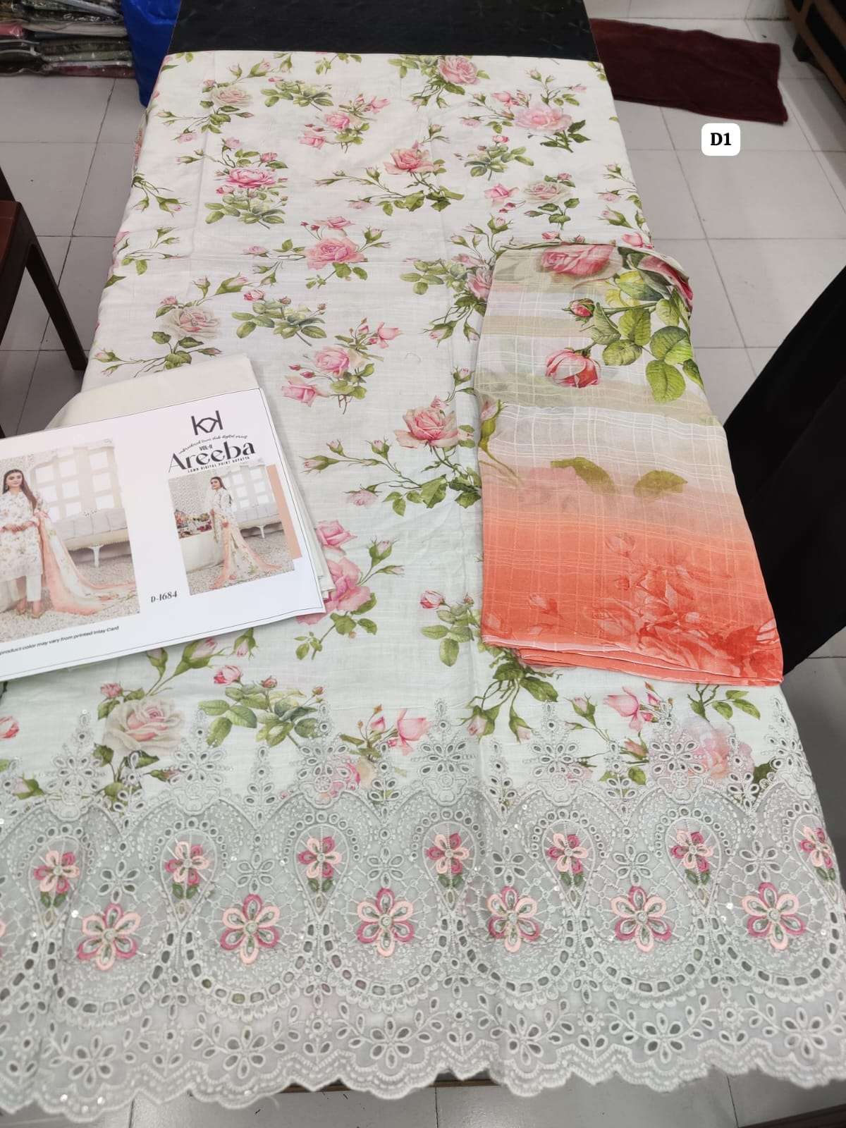 AREEBA BY TAWAKKAL-09