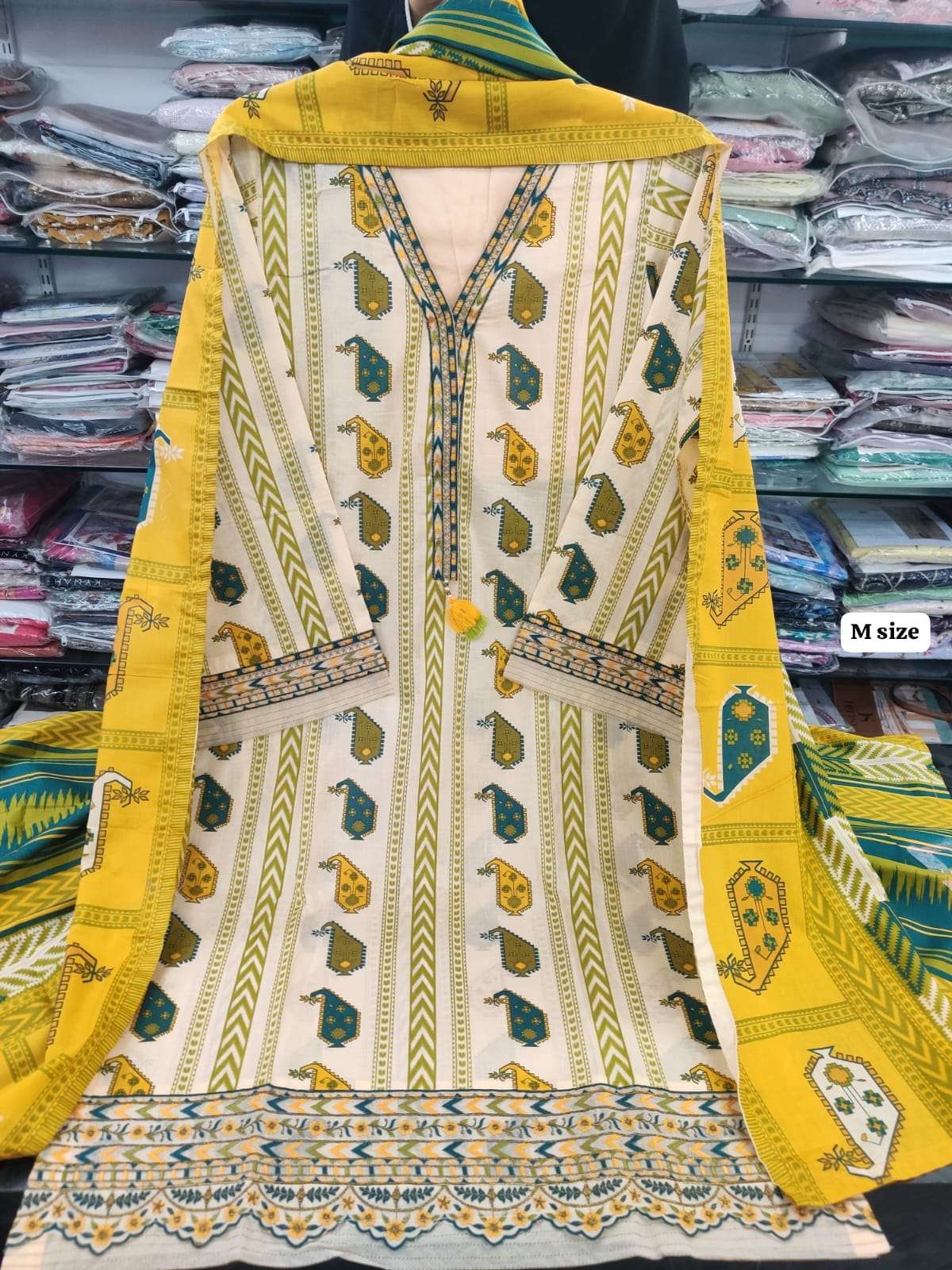 Bin Saeed Lawns - Ready to Wear-02