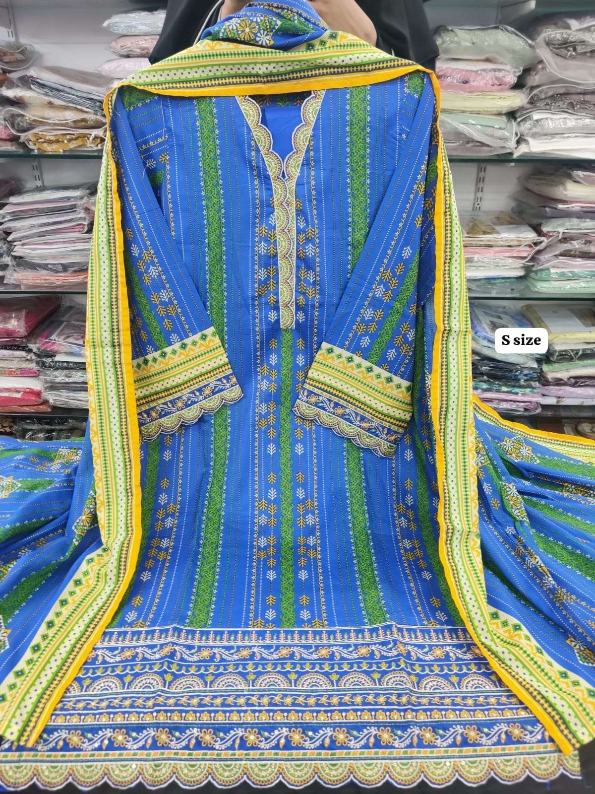 Bin Saeed Lawns - Ready to Wear-04