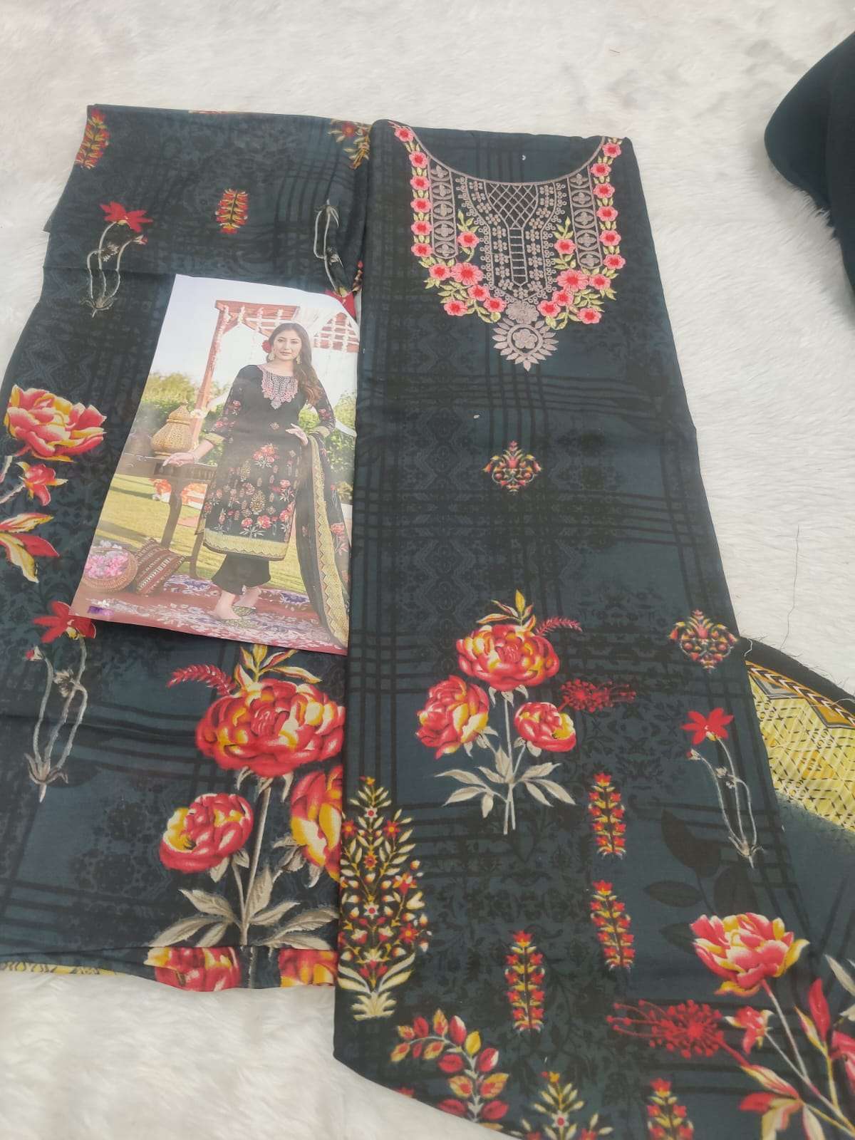 GARDENIA Lawns Open Pic by NUREH-07