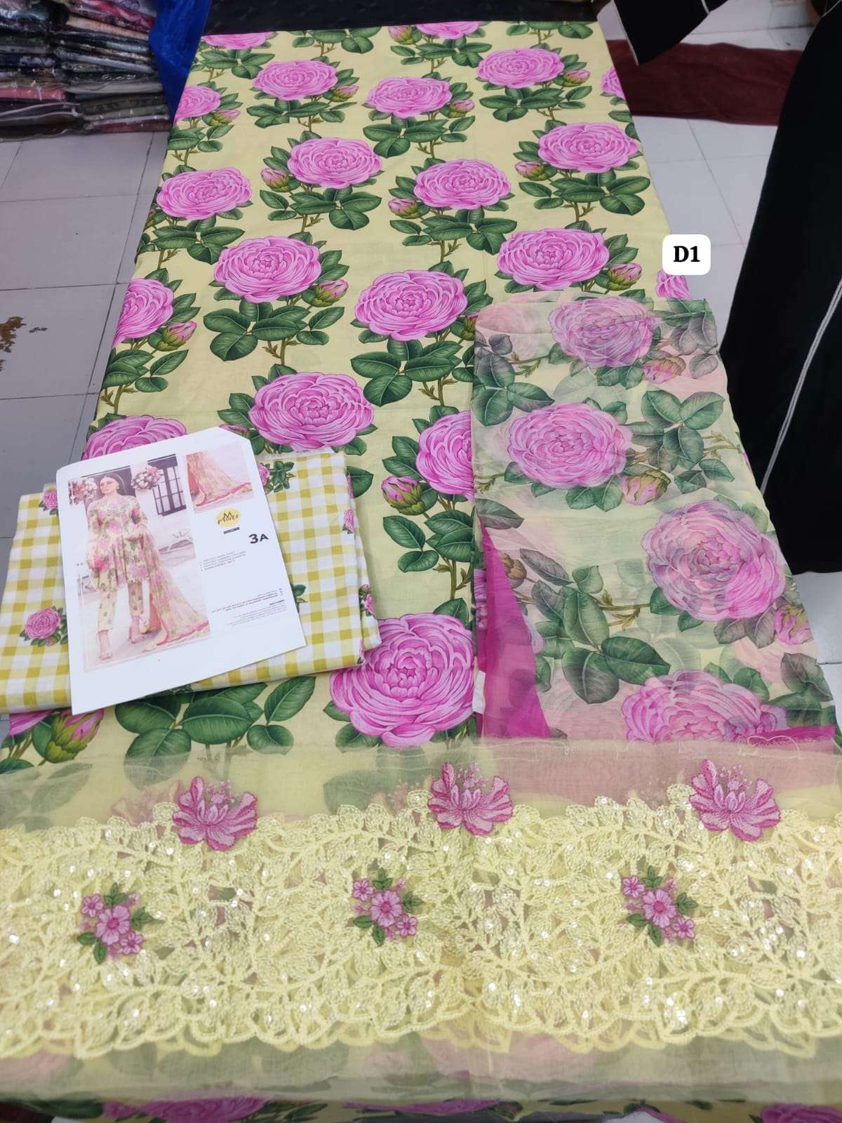 M PRINTS SPRING SUMMER BY MARIA B-09