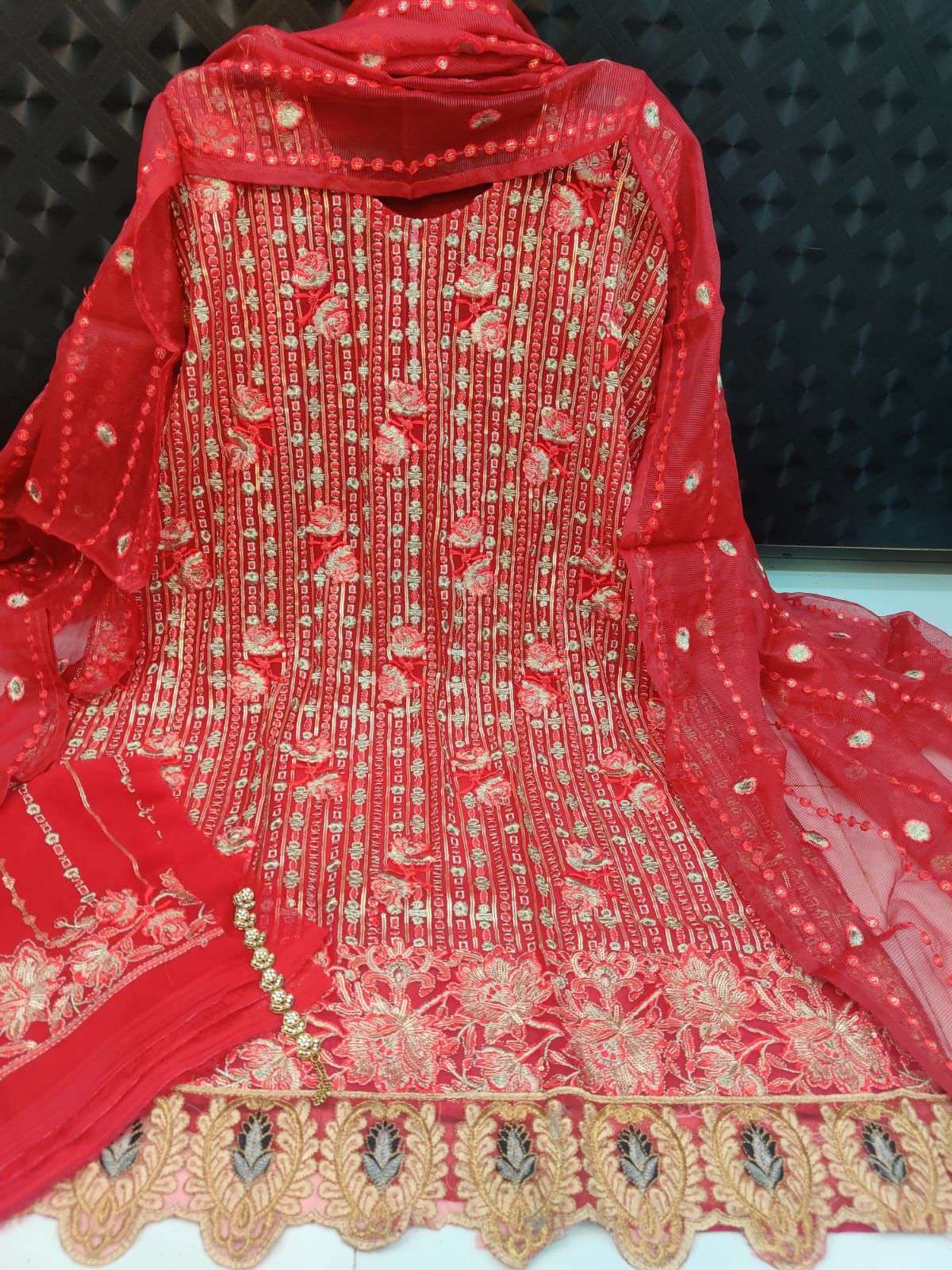 Motis Fashion BY MUSHQ-01