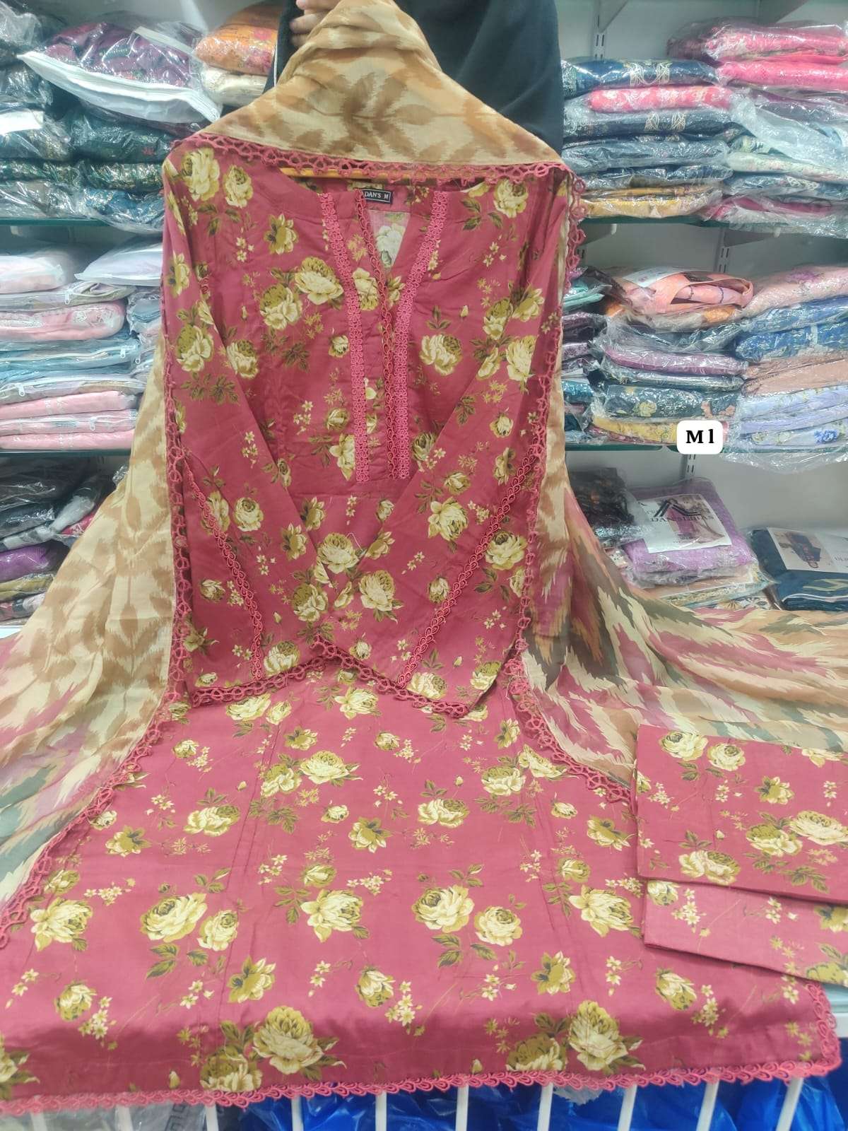 RTW Basic Lawns by Adan Libas-06