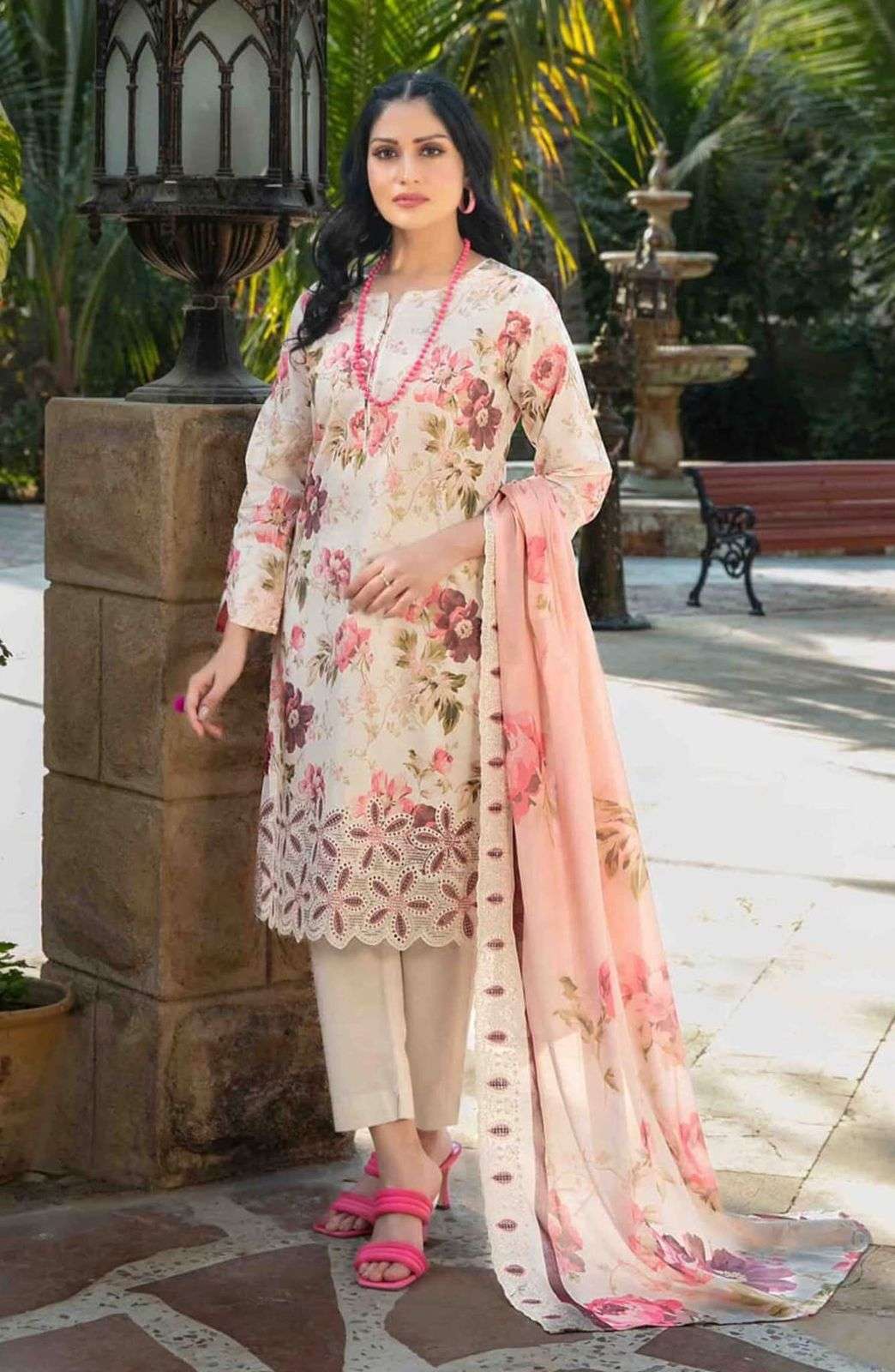 SULEIKA by Tawakkal-04