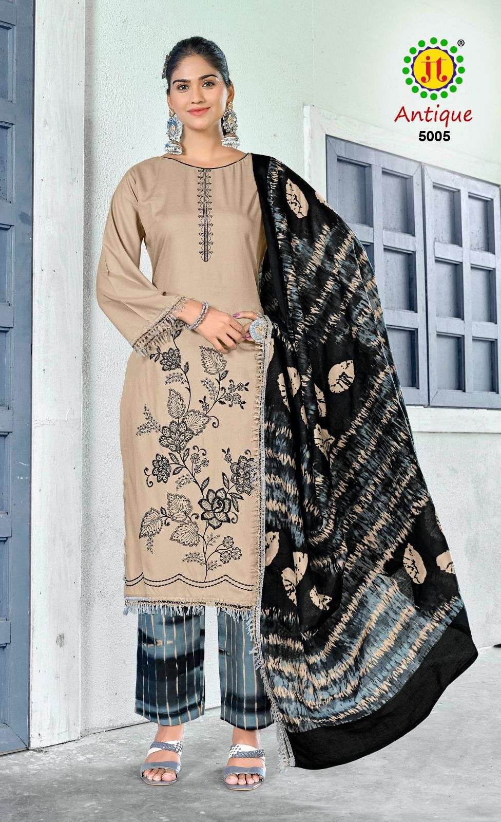 ANTIQUE 5 by JAMATMAL TILOKCHAND-02