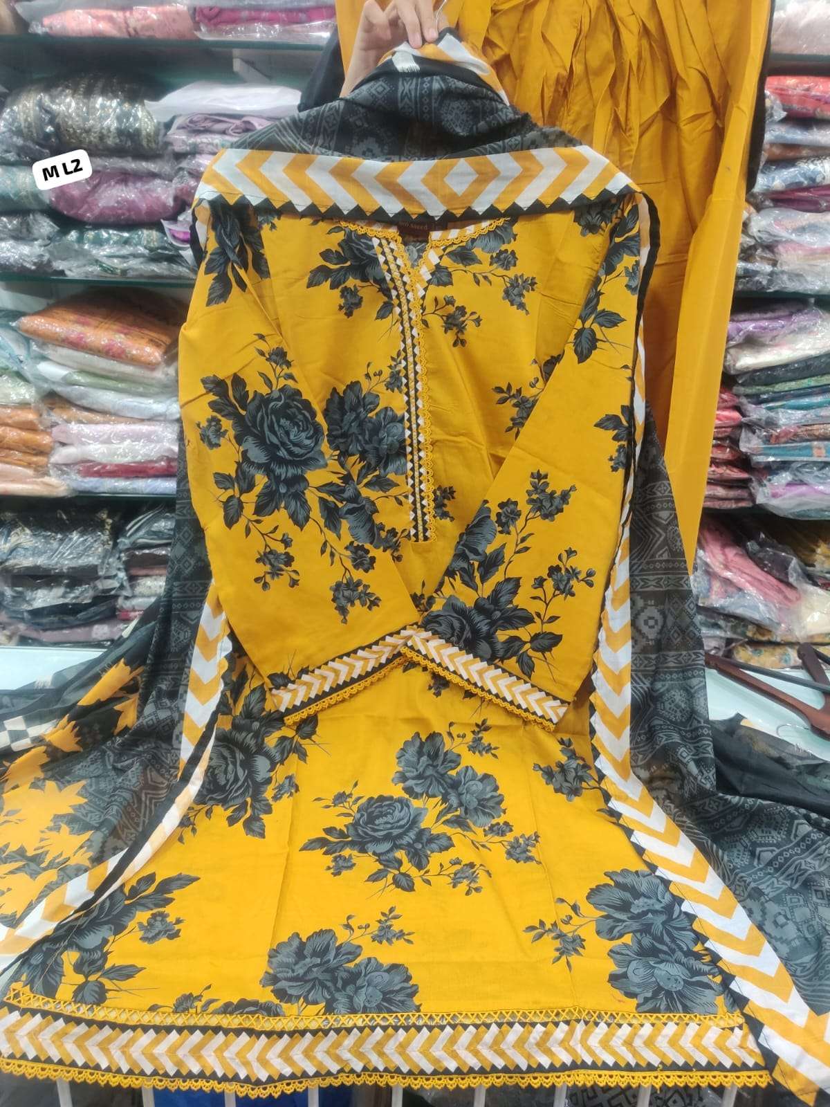 Exclusive Printed with Farshi Shalwar Volume 3 by BIN SAEED-04