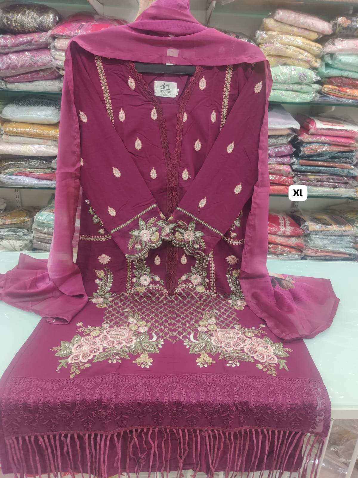 Collection - 116 Ready to Wear by Luxury Pret-01