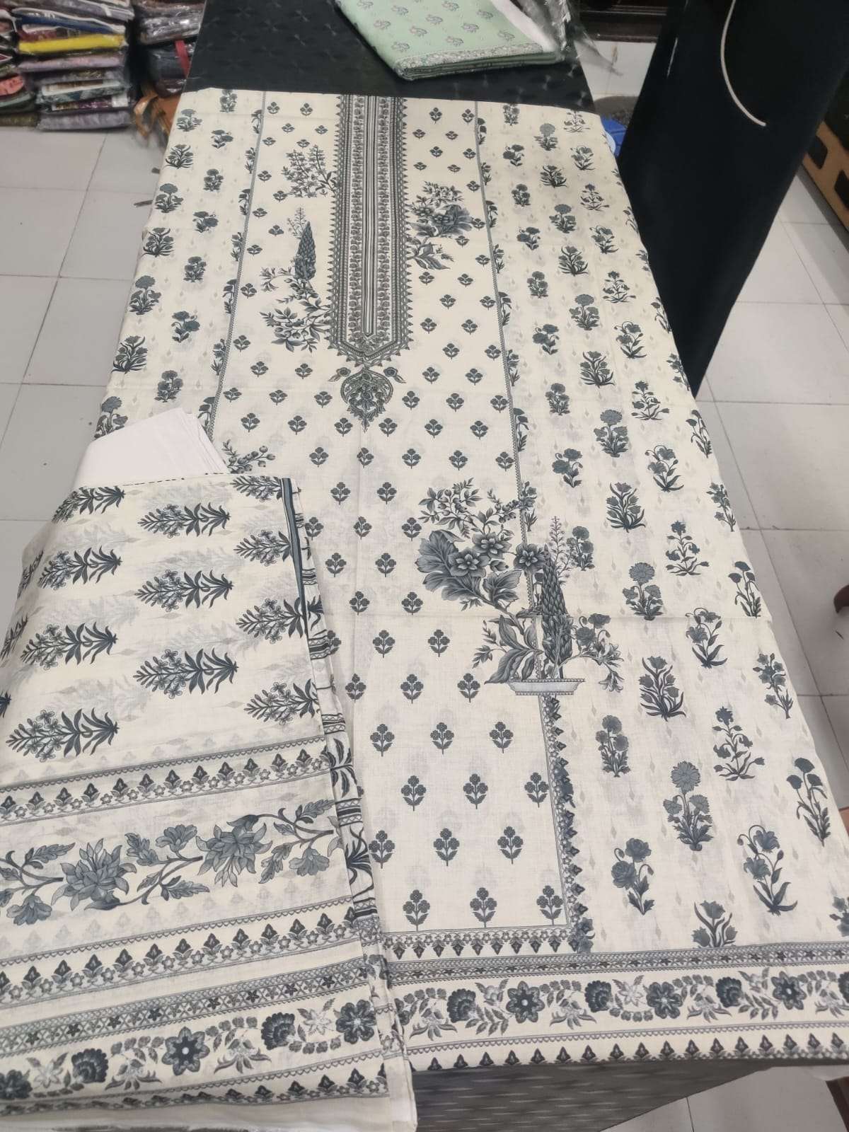 Mausammery Lawn Vol - 5 2025 by Mausammery-15