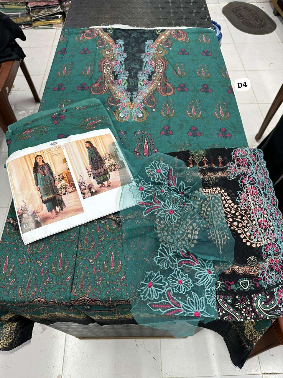 Rang Pasand by Gul Jee Lawn 2025-15