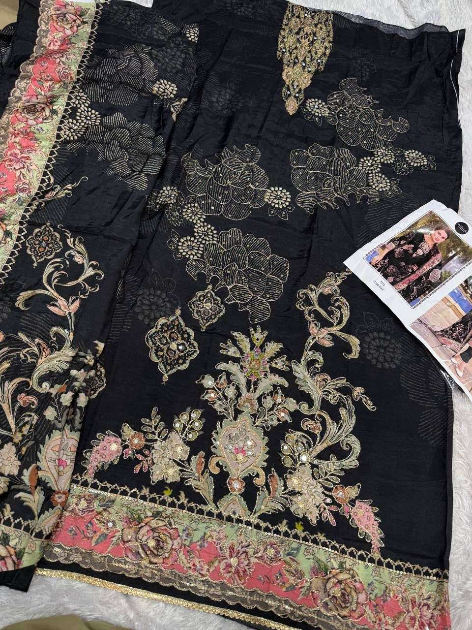 Design No -1745 & 1746 by MEHBBOB TEX-02