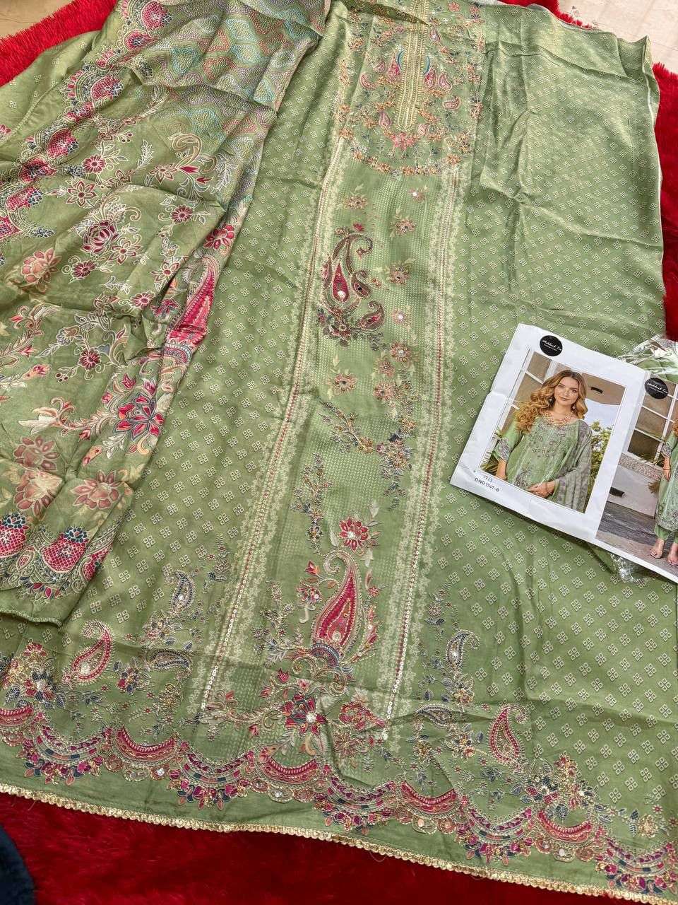 Design No - 1747 by MEHBBOB TEX-04