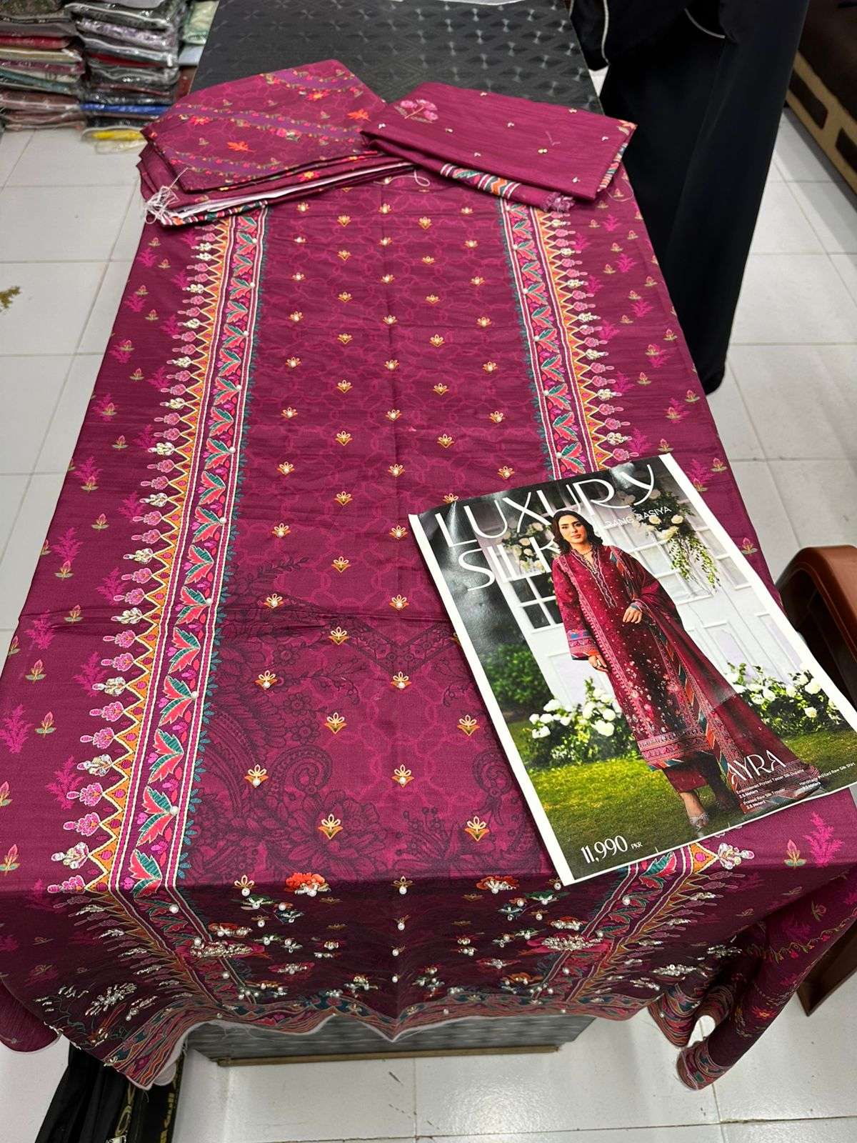 Luxury Silk Collection 2025 Rang Rasiya -13