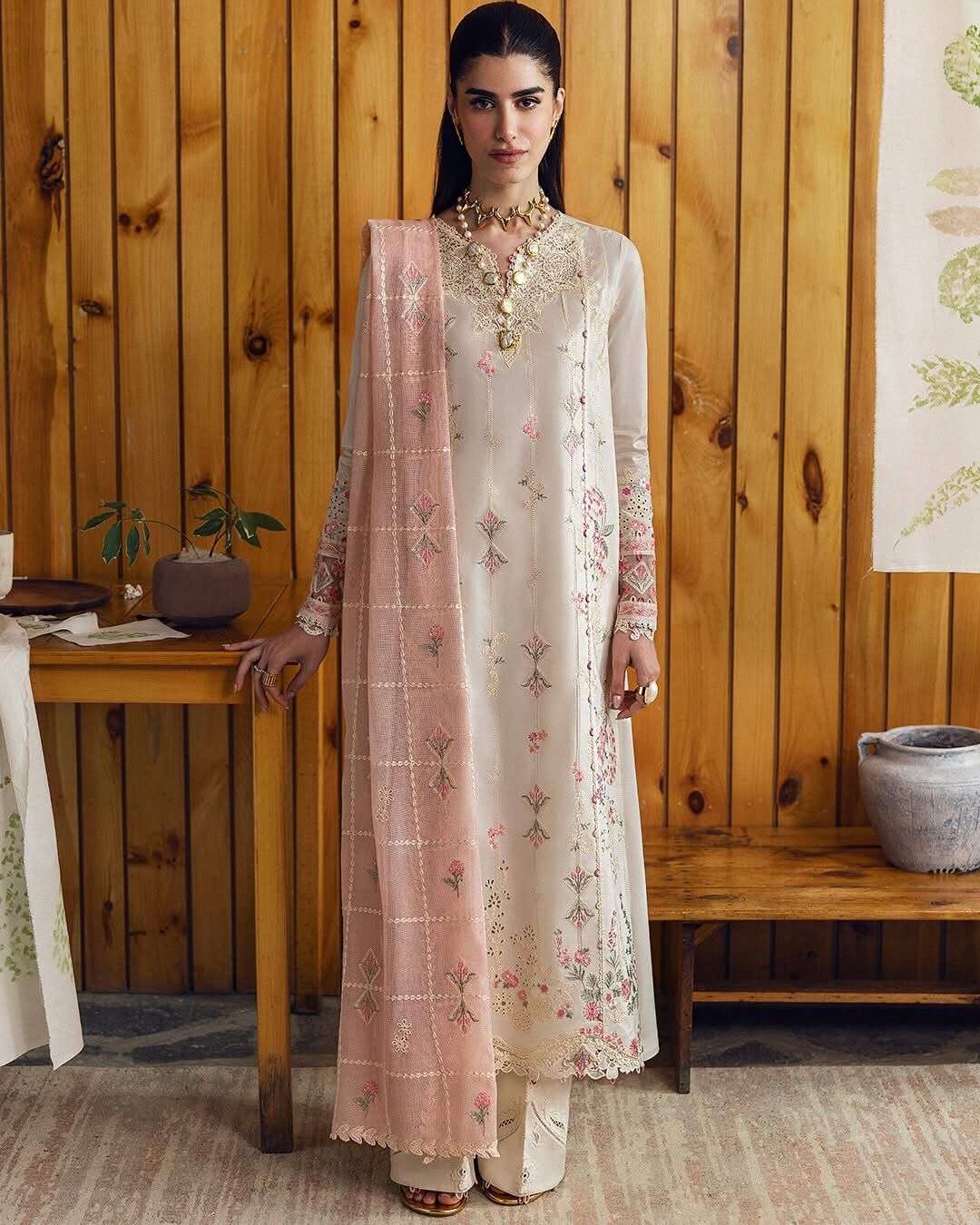 Qlinekari Lawn Collection 2025 by Qalamkar-07