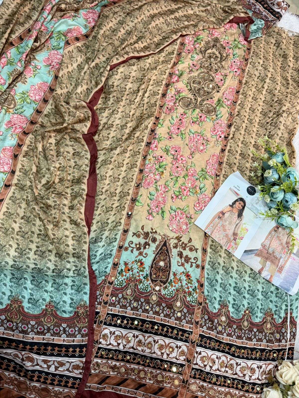 Design No -1689 by MEHBBOB TEX-02