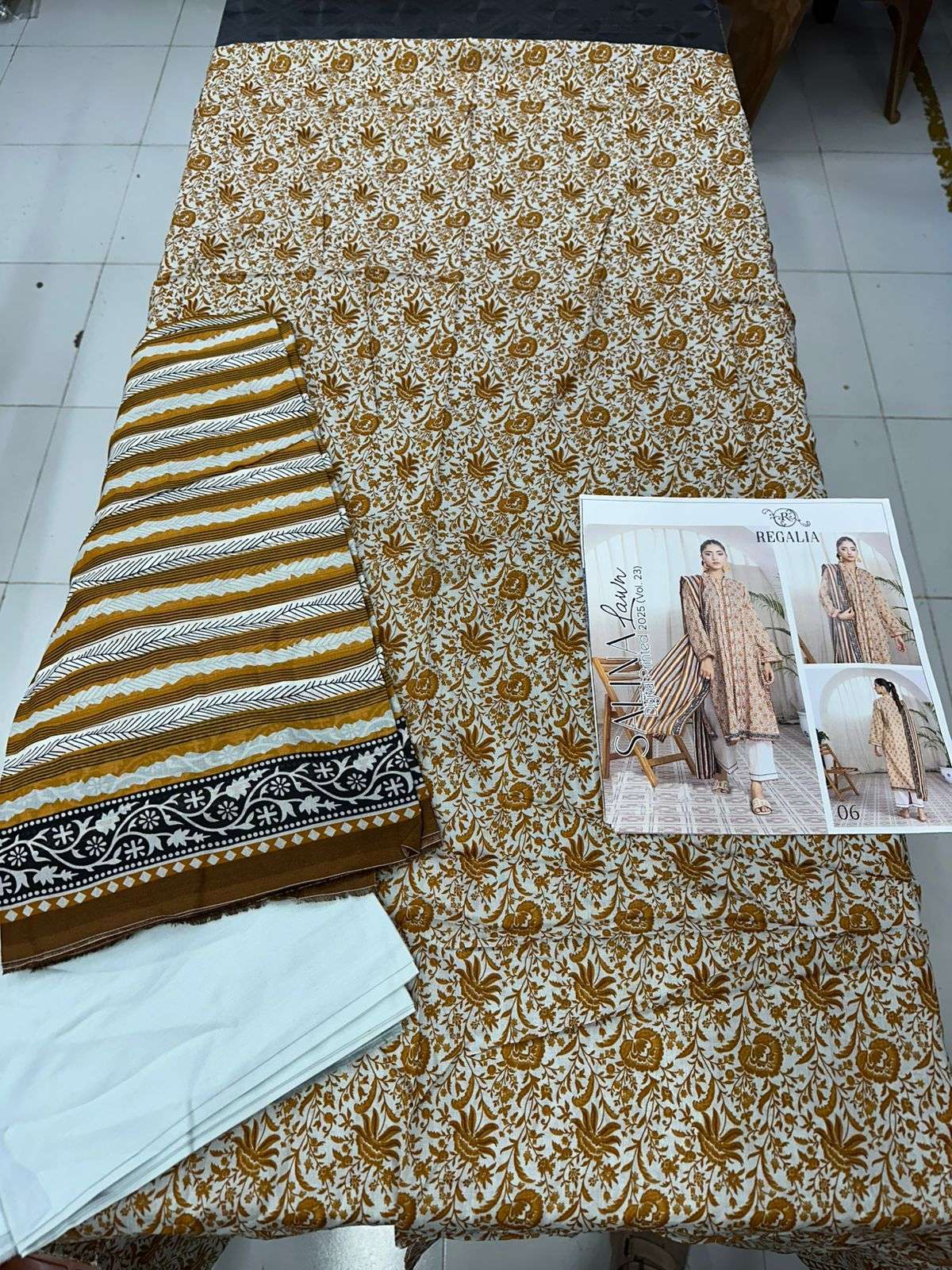 SALINA Digital Lawn Festive Edition 2025 Vol 23 by Regalia Textiles-09