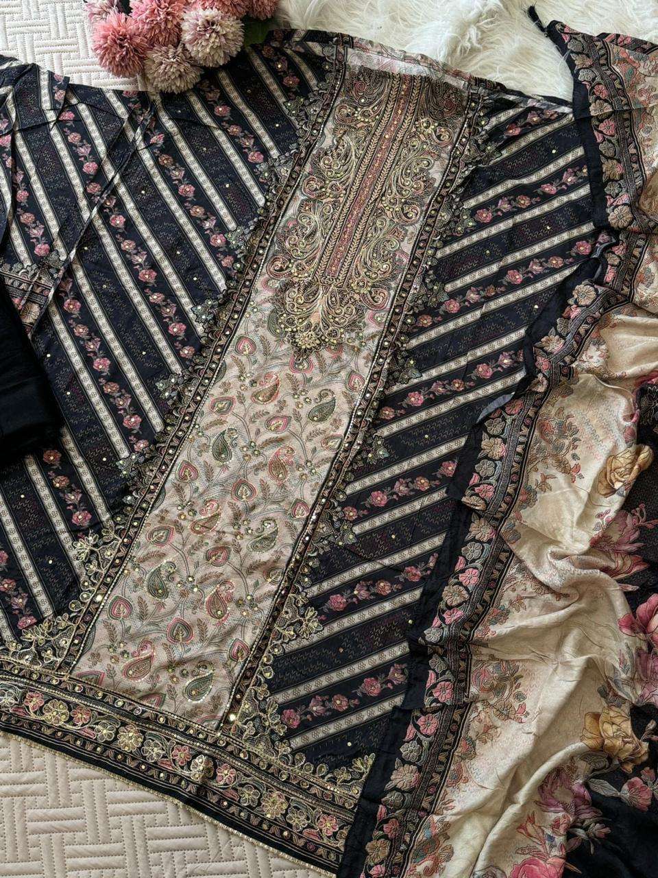 MASLIN COLLECTION D NO. 122 AT BY AMRUTVELA - 03 - 04