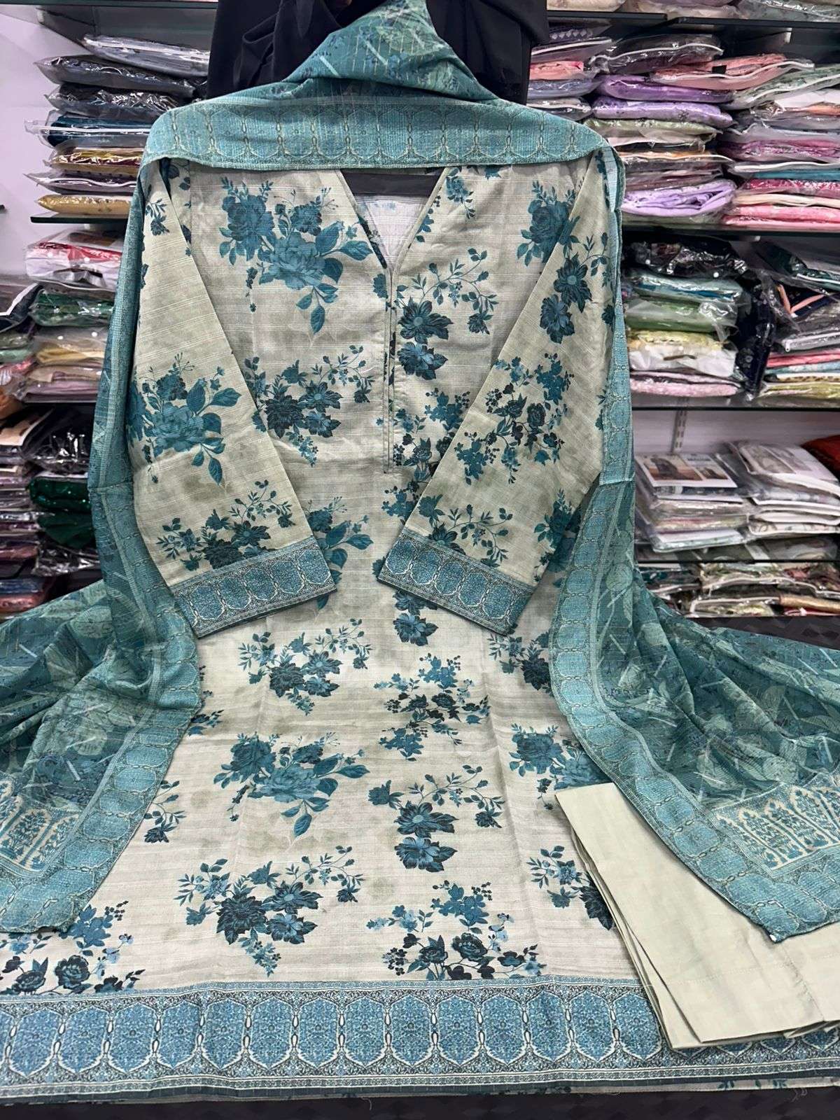 RTW Lawn Pret by Tawakkal-05