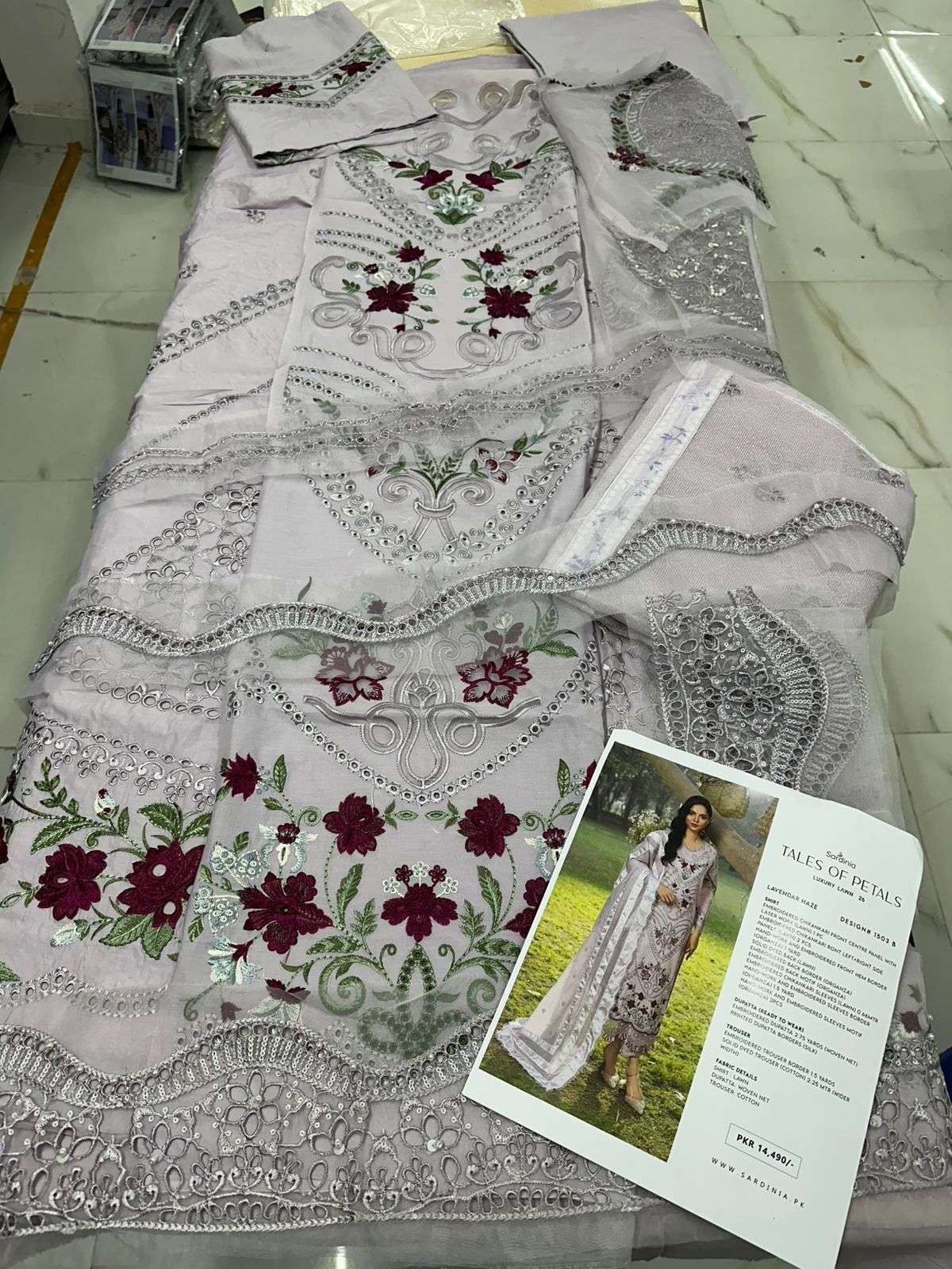 Tales of Petals Luxury Lawn 26 BY Sardinia-15