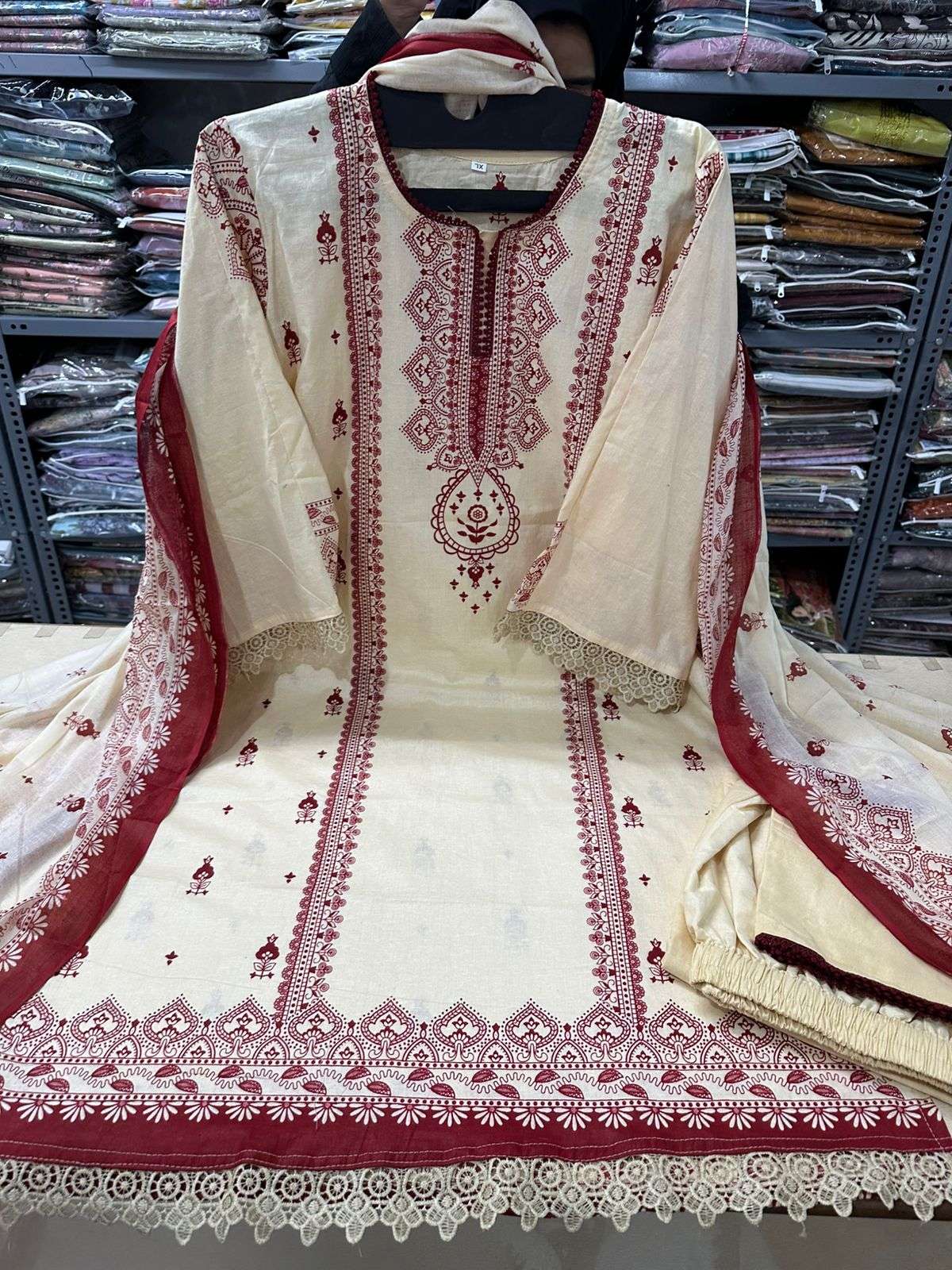 HEAVY COTTON LUXURY COLLECTION VOL - 39 BY RTW - 04