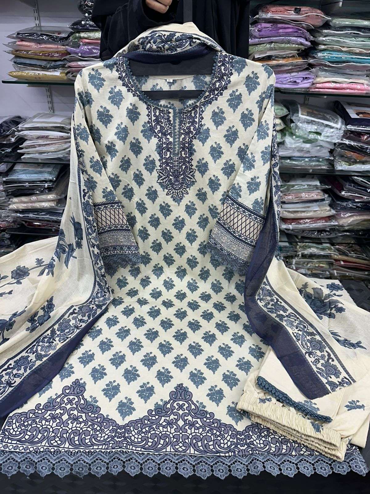 HEAVY COTTON LUXURY COLLECTION VOL - 28 BY RTW - 06