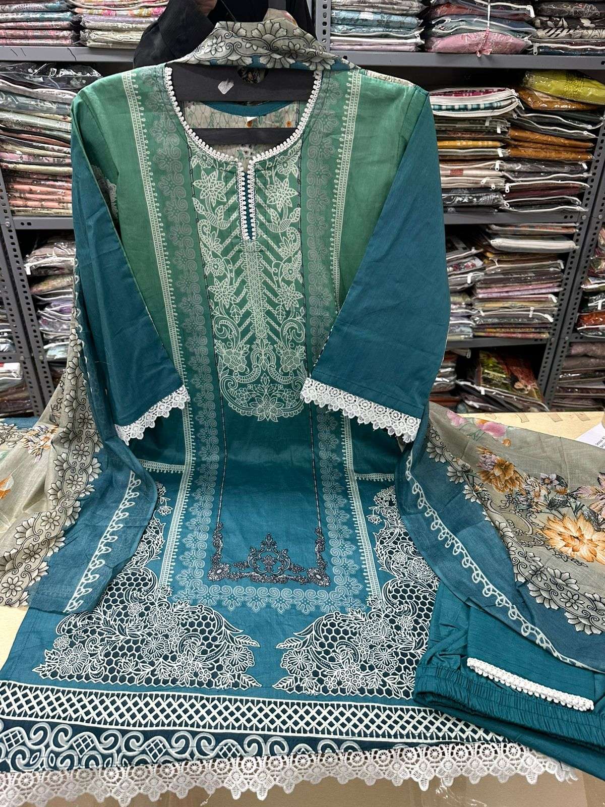 HEAVY COTTON LUXURY COLLECTION VOL - 37 BY RTW - 03