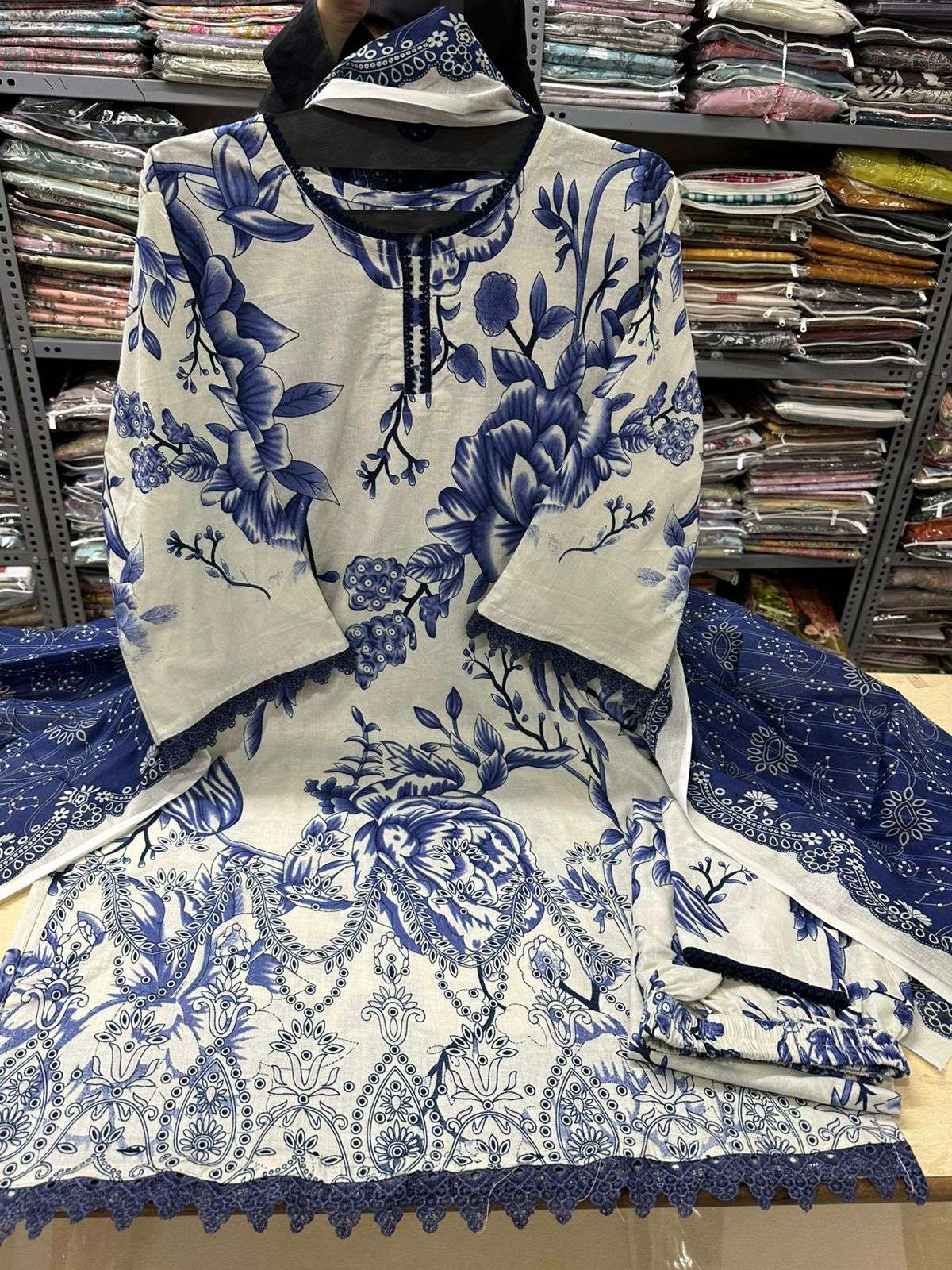 HEAVY COTTON LUXURY COLLECTION VOL - 38 BY RTW - 02