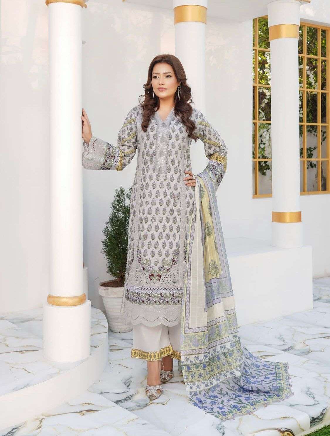 MUNIRA DESIGNERS LAWN BY RTW-09