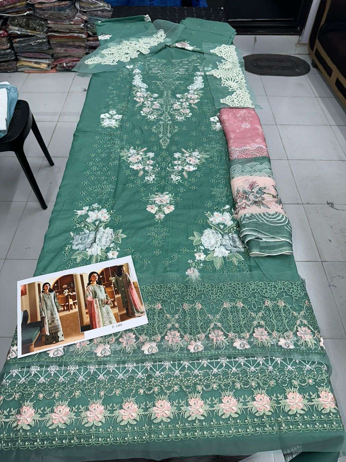 Riwayat Luxury Lawn Collection Vol - 14 By Ramsha - 10