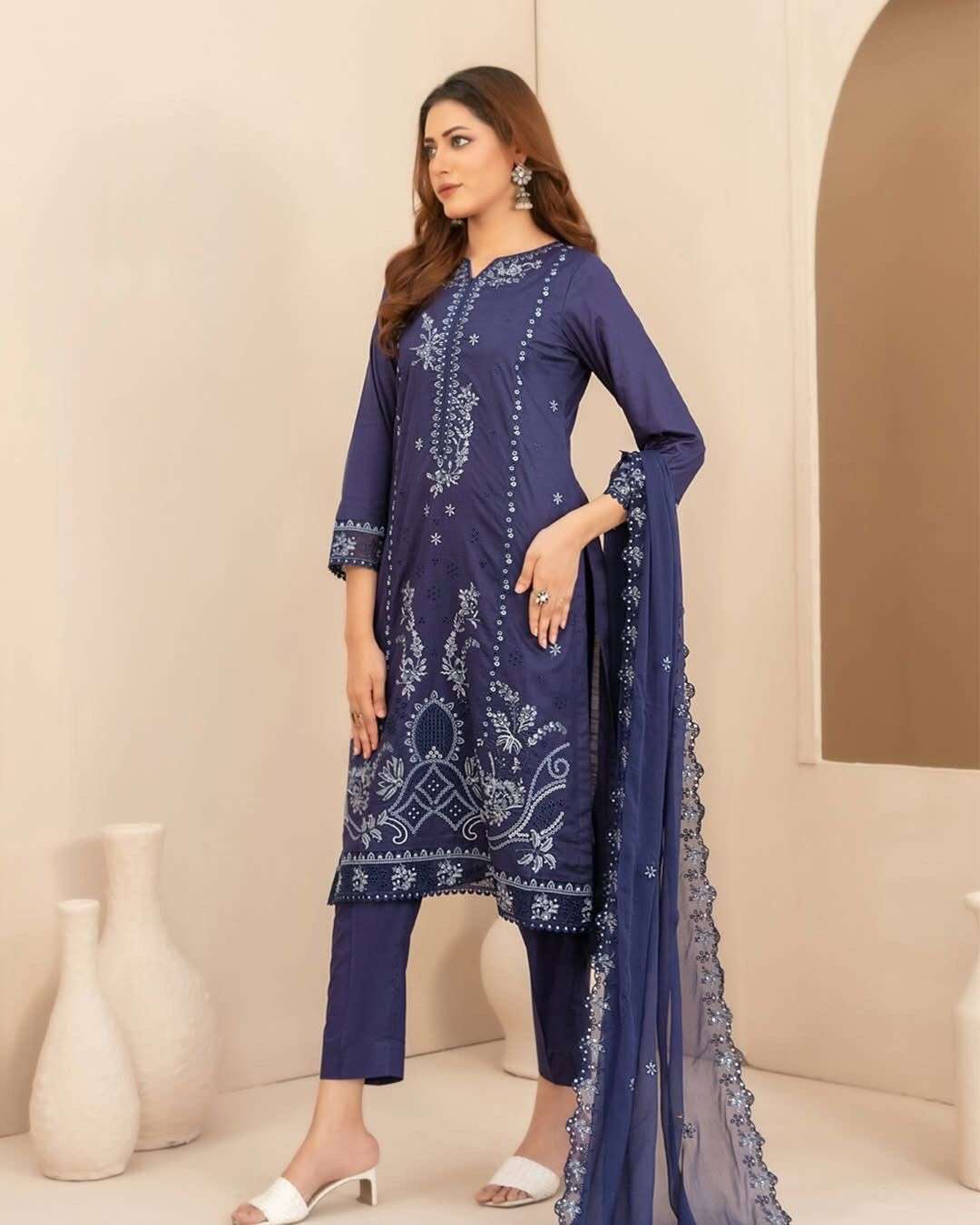 RTW Luxe Pret Lawn by Tawakkal-01