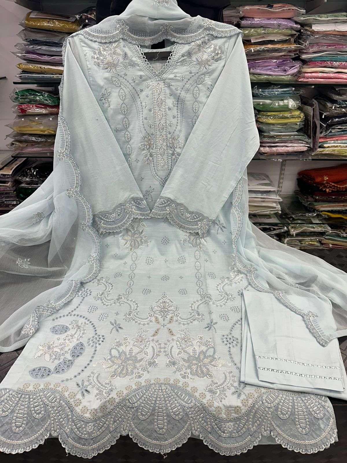 RTW Luxe Pret Lawn by Tawakkal-11