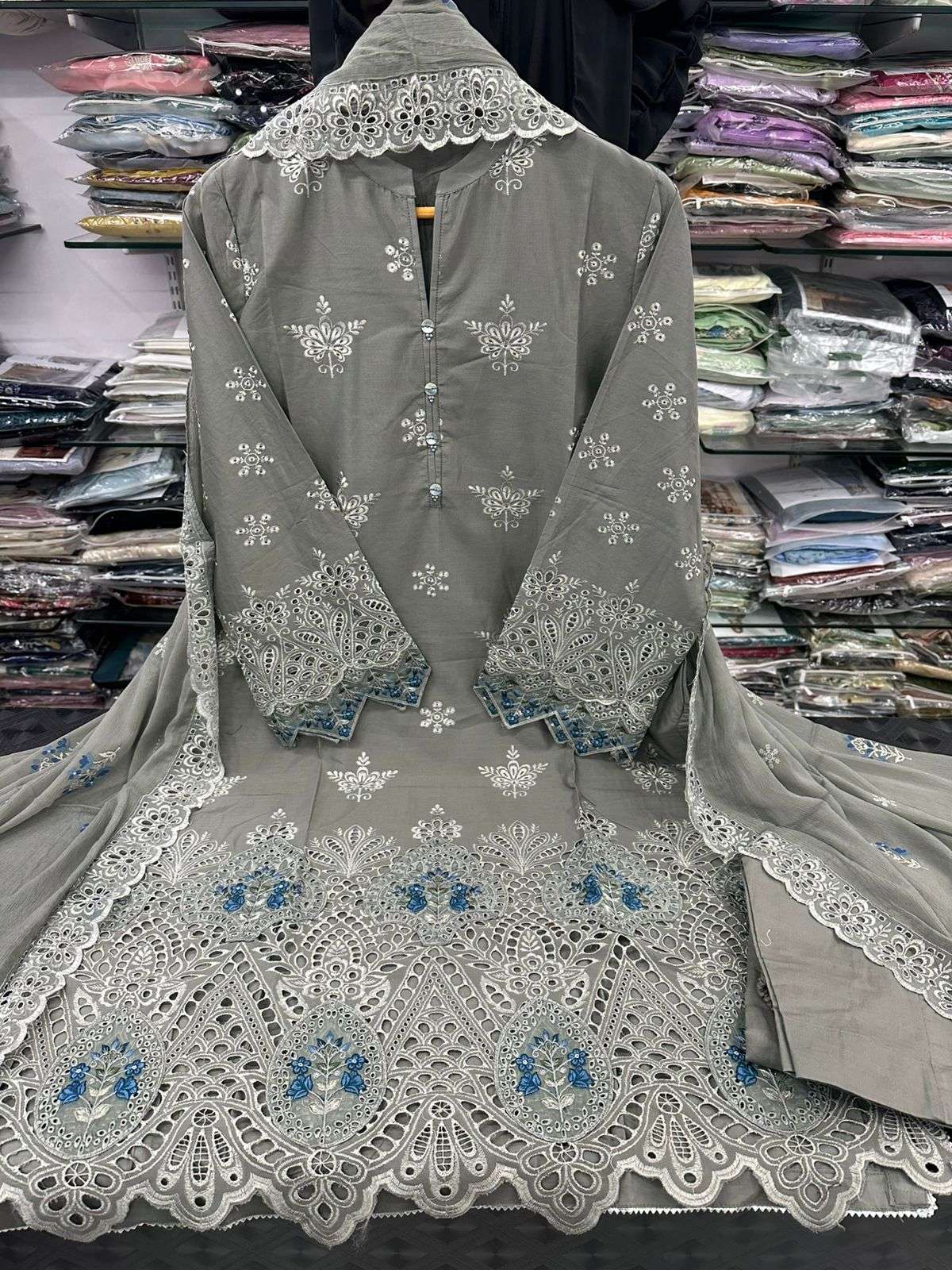 RTW LUXURY LAWN RAMZAN EID EDITS 2026 by Tawakkal-04