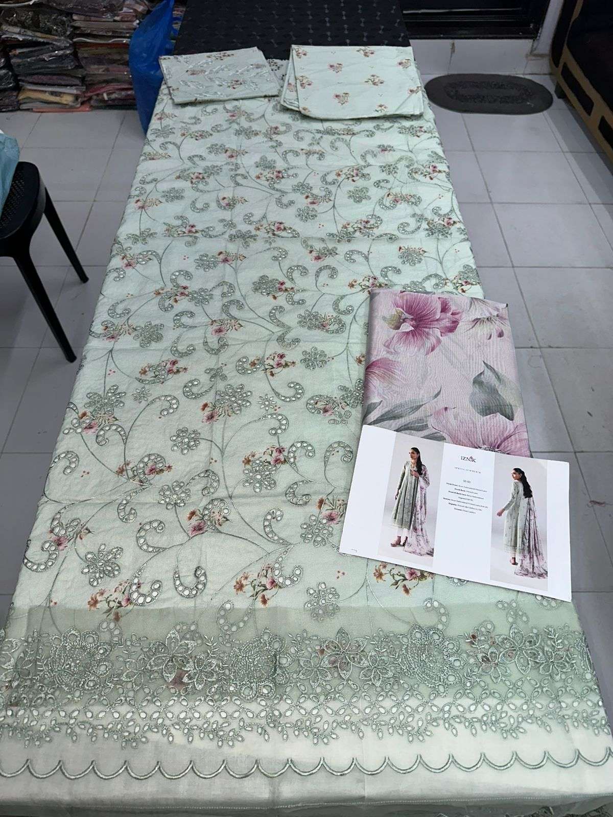 SUMMER LAWN COLLECTION - 2026 BY IZNIK - 02