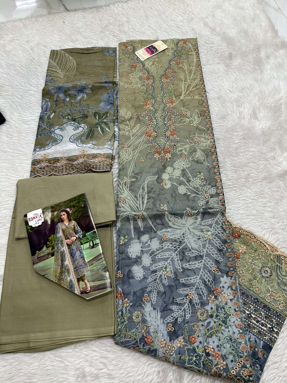 FARAH VOL - 22 OPEN PIC BY PAKIZA PRINTS - 10