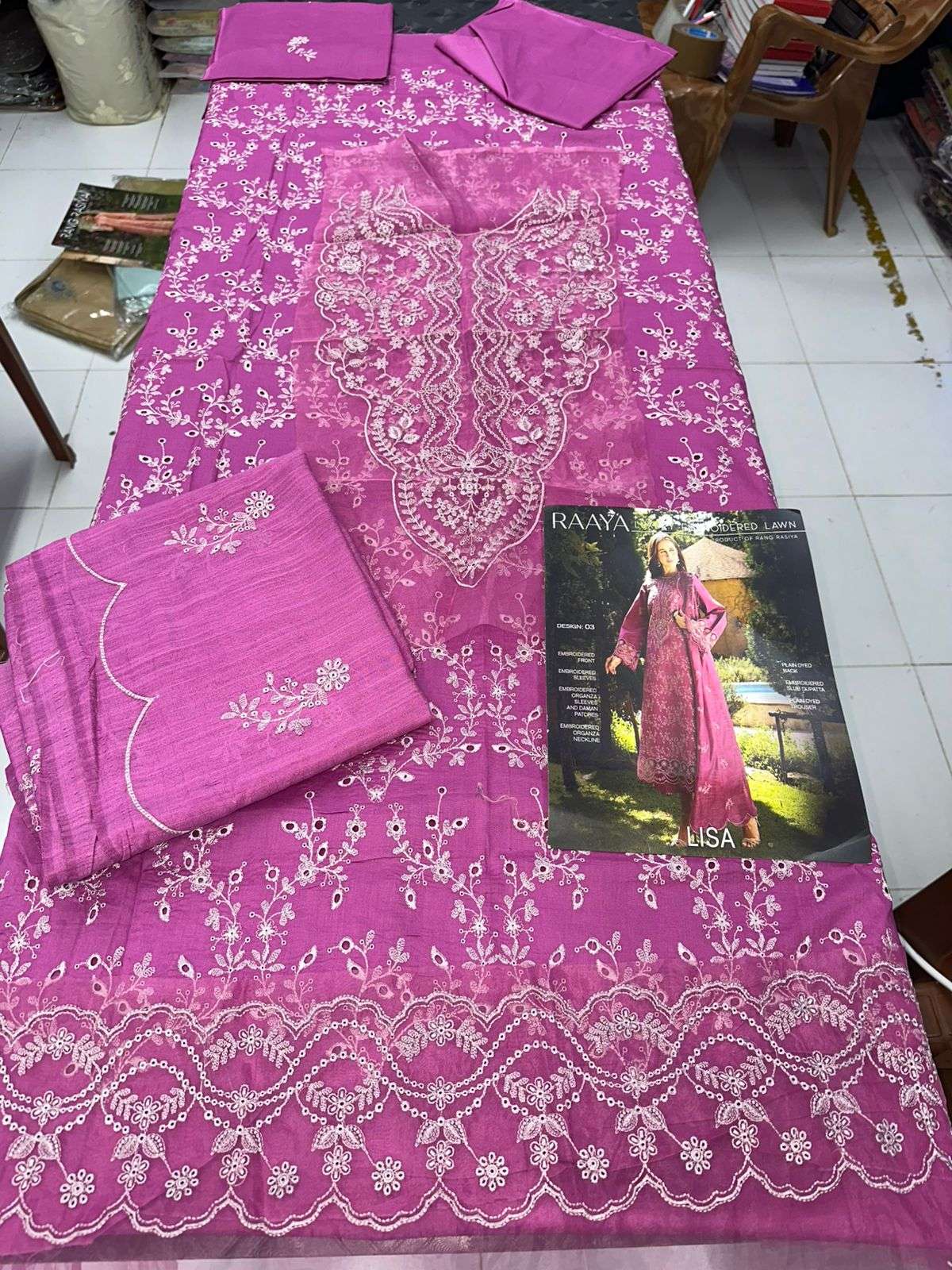 Luxury Embroidered Lawn Unstitch 2026 by Raaya-19