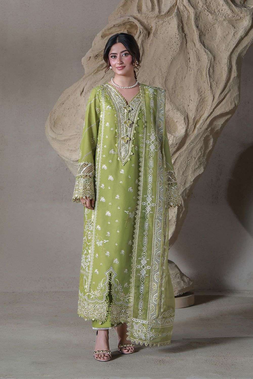Saagar Luxury Festive Lawn Collection 2026 Aabyaan-01