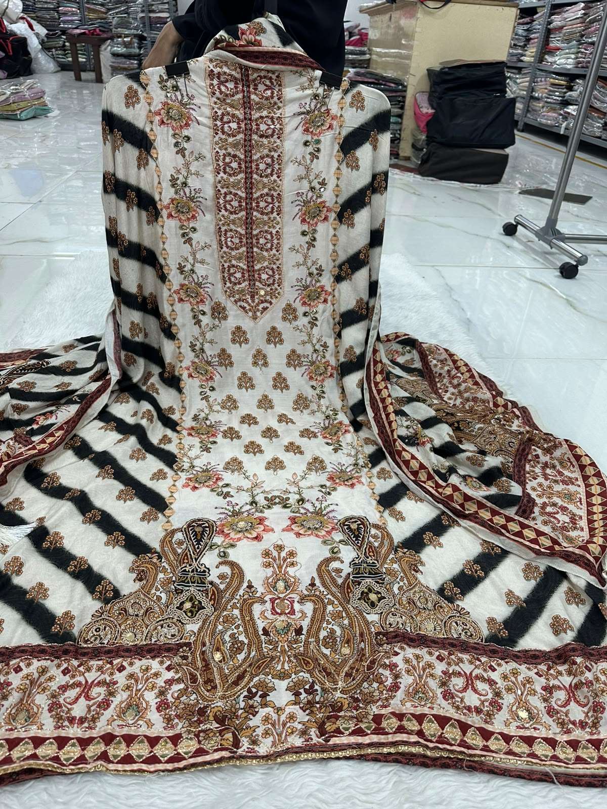 Falah Premium Maslin Collection Code. - 50094 By Falah Designer Suits - 01 - 04