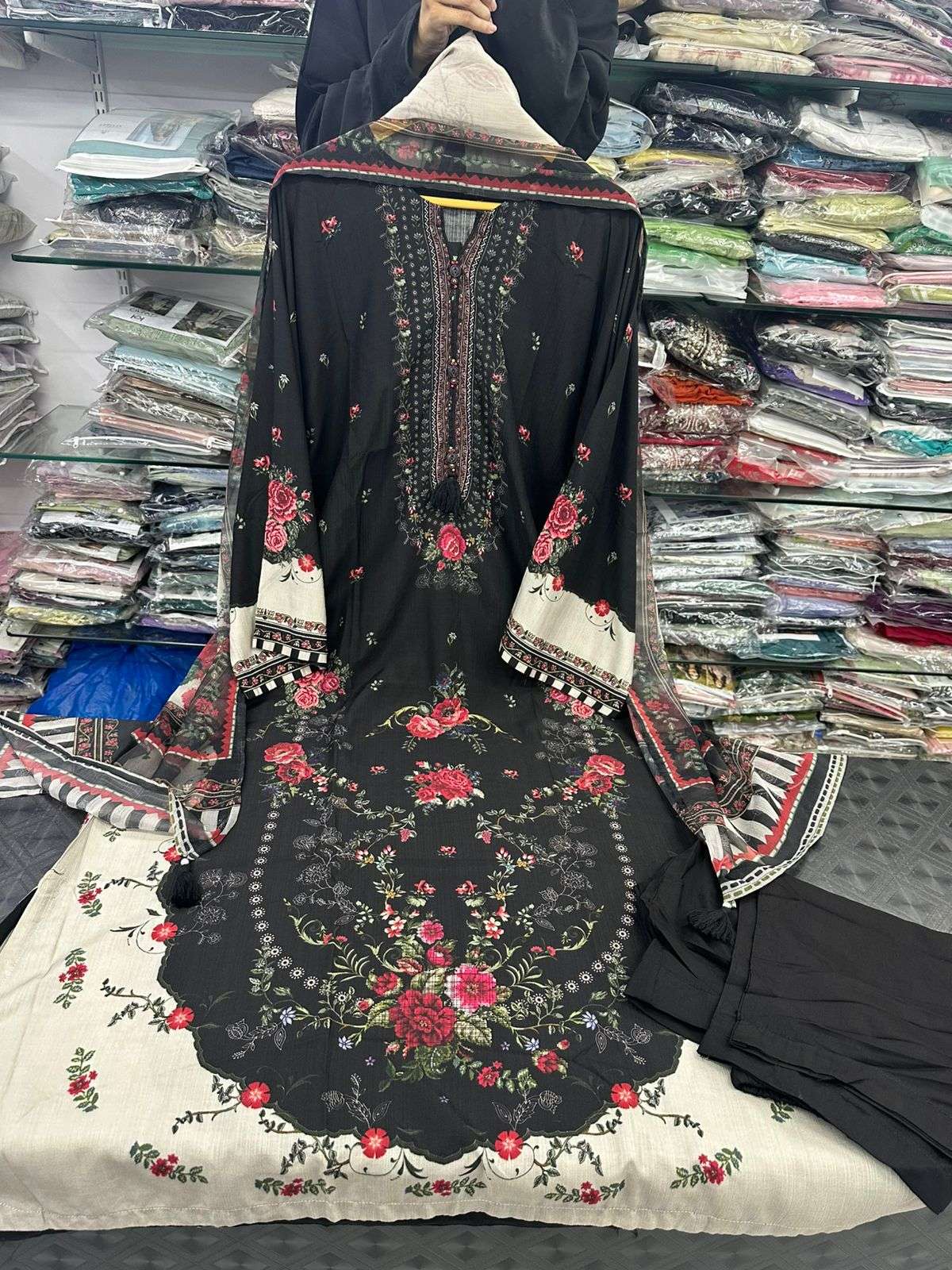 KAFTAAN COLLECTION READY TO WEAR 2026 BY SADABAHAR - 04