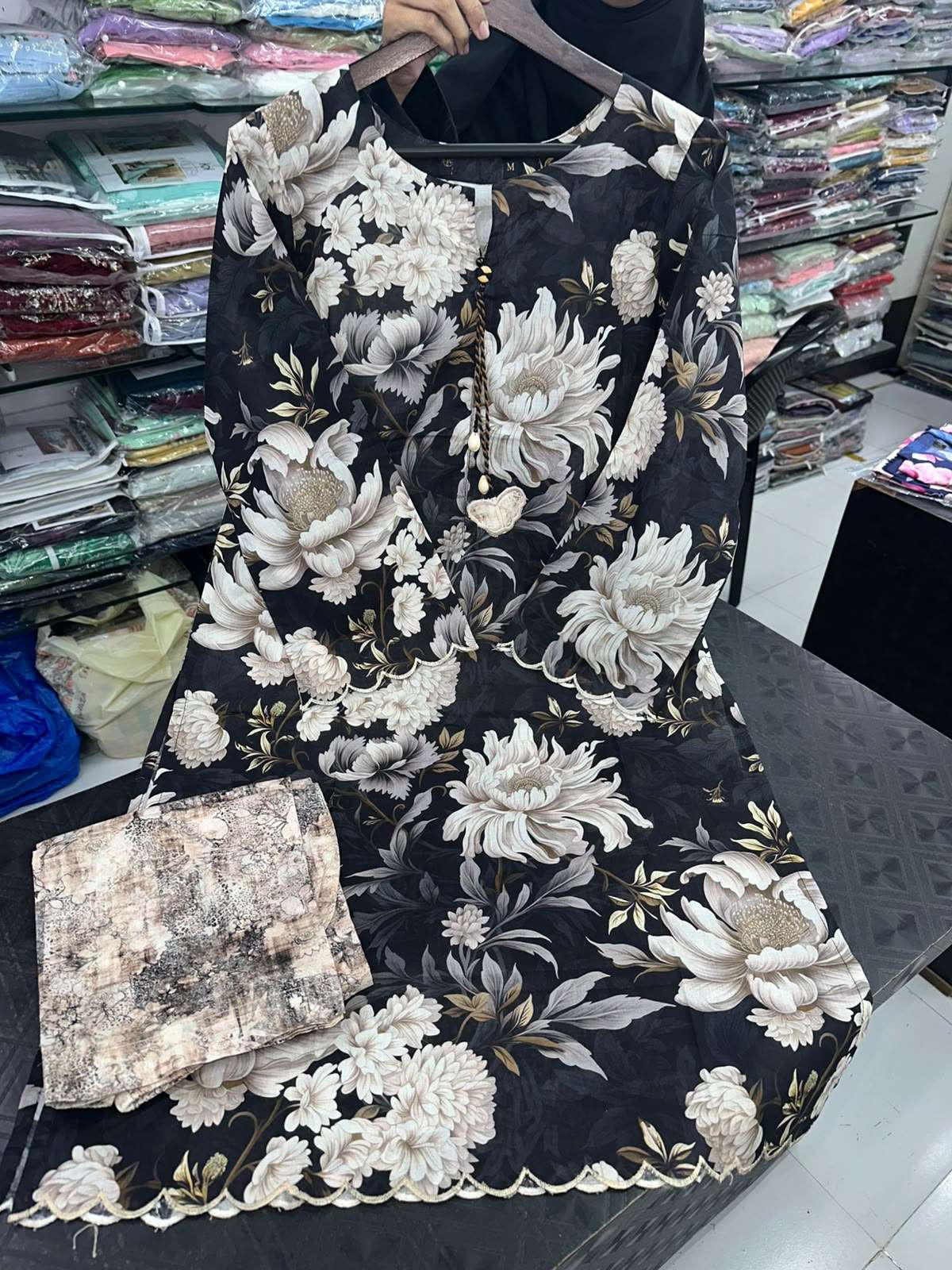 RTW LUXURY DIGIAL PRINTED CO-ORDS LAWN COLLECTION 2026 BY REGALIA - 01