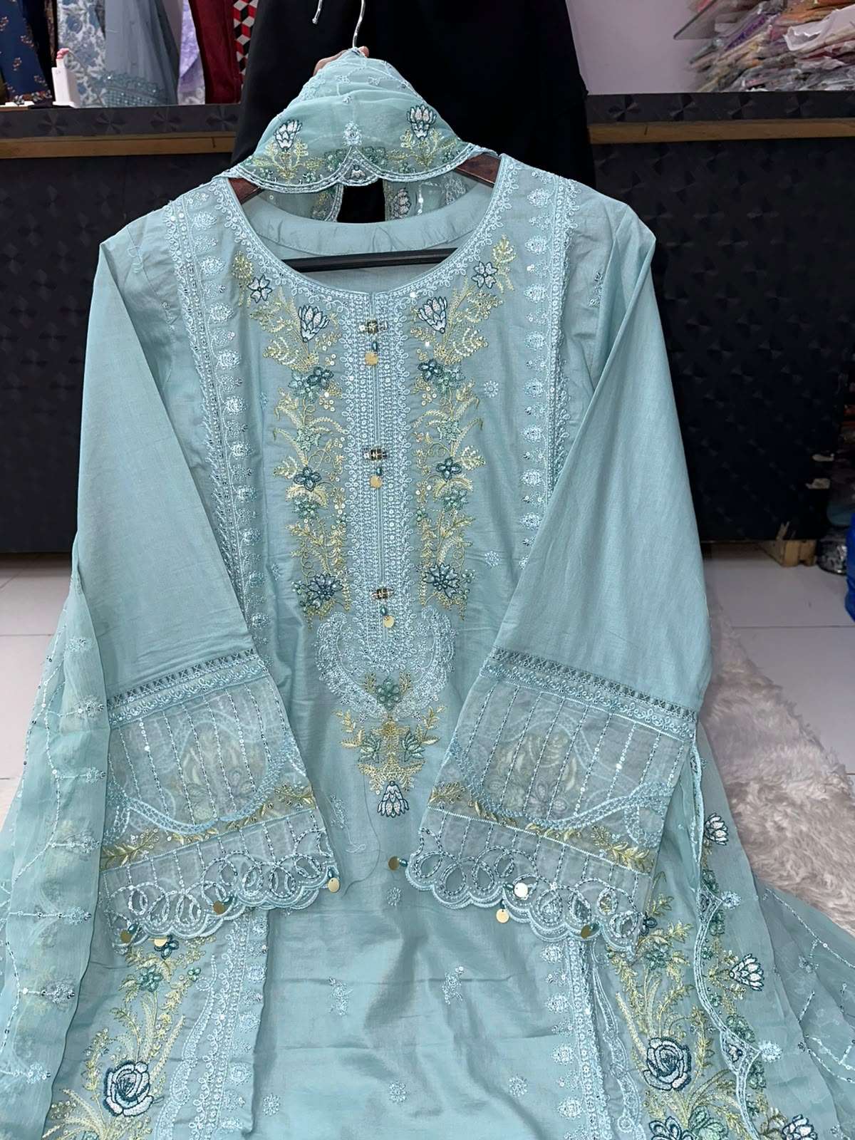 RTW FORMAL EMBROIDERED LAWN COLLECTION BY TAWAKKAL - 05