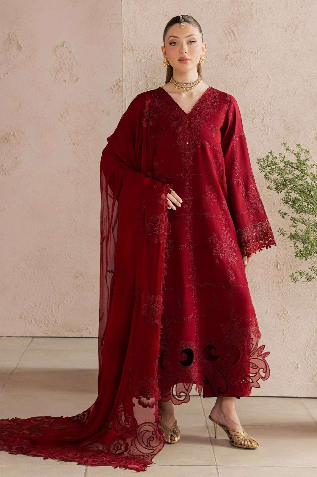 EXCLUSIVE EMBROIDERED KARANDI COLLECTION BY NUREH - 03
